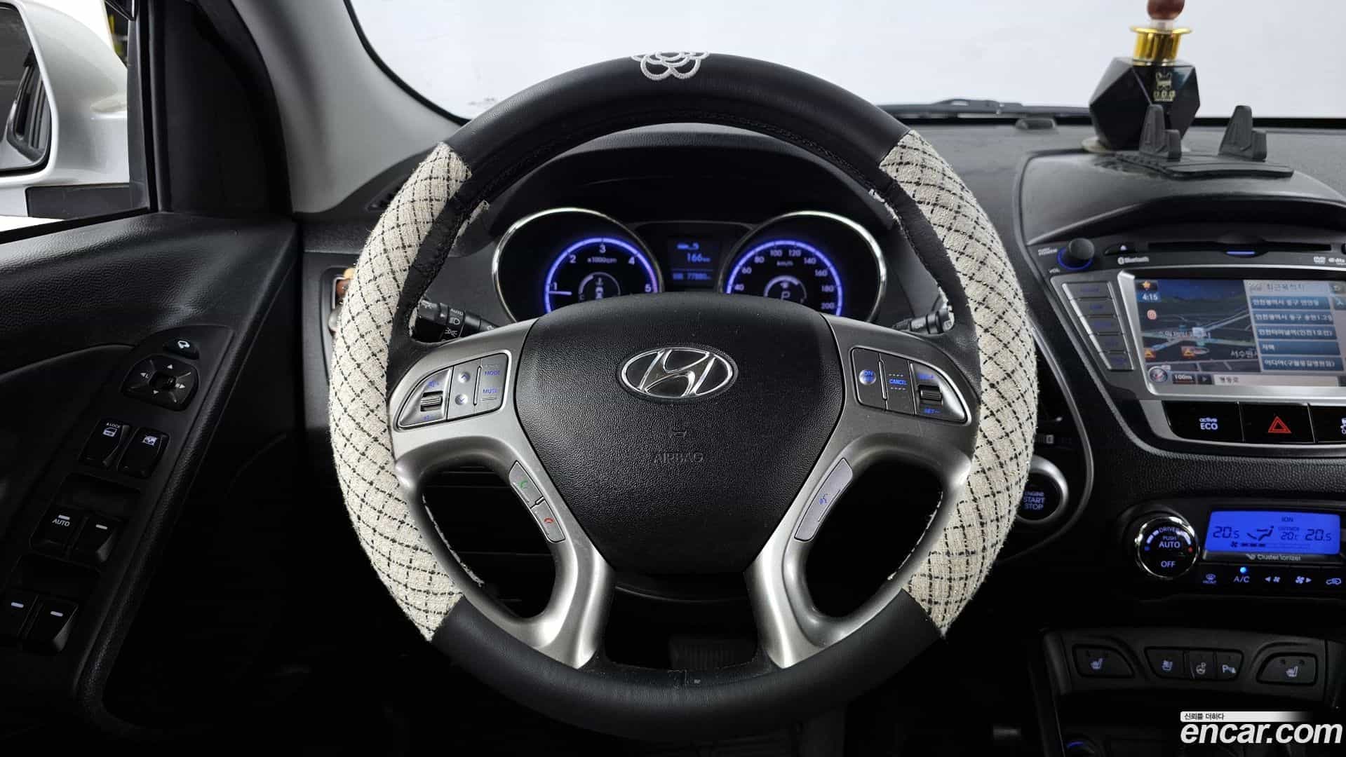 Tucson Hyundai 2012.5-OPTION-017