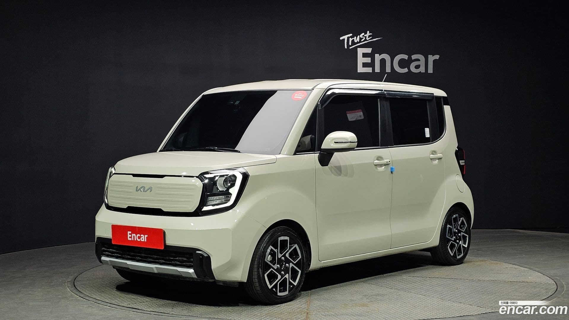 Main__Slider__Photo:RAY Kia 2023.8-0