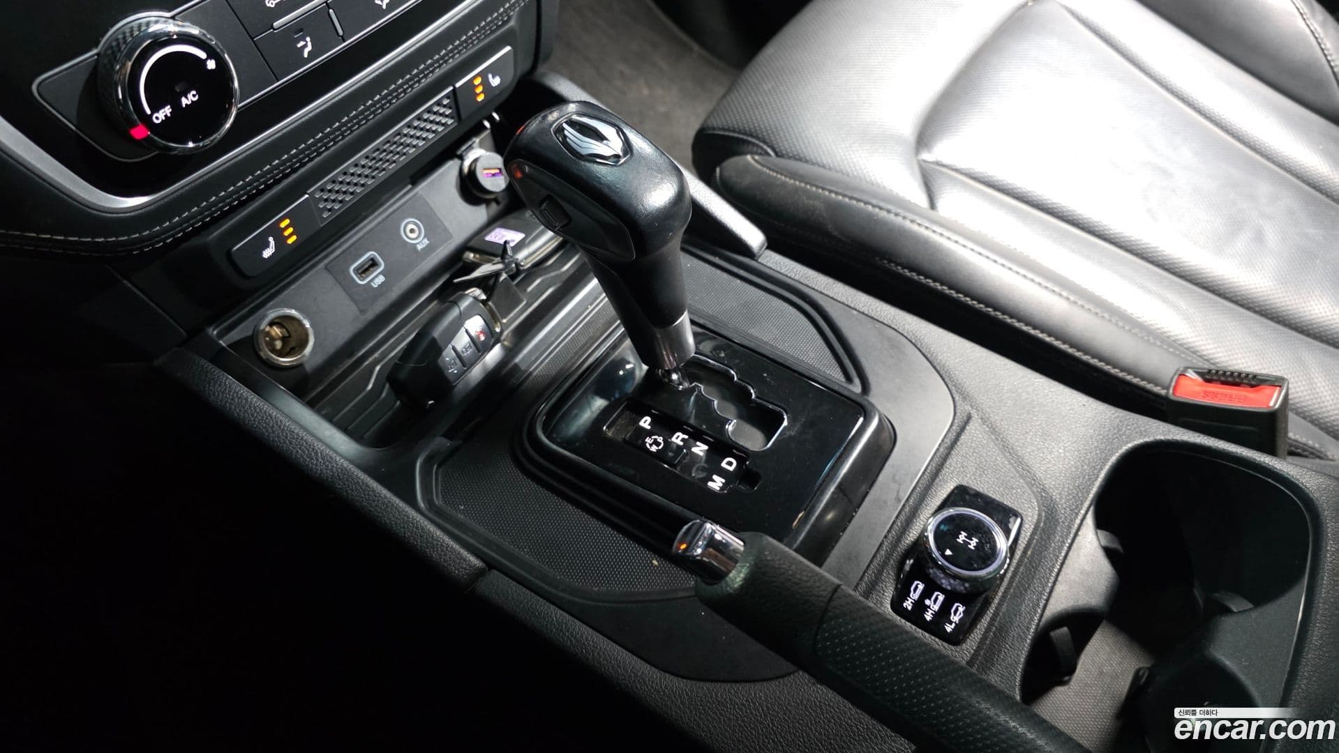 Main__Slider__Photo:Rexton KG_Mobility_Ssangyong 2020.1-8