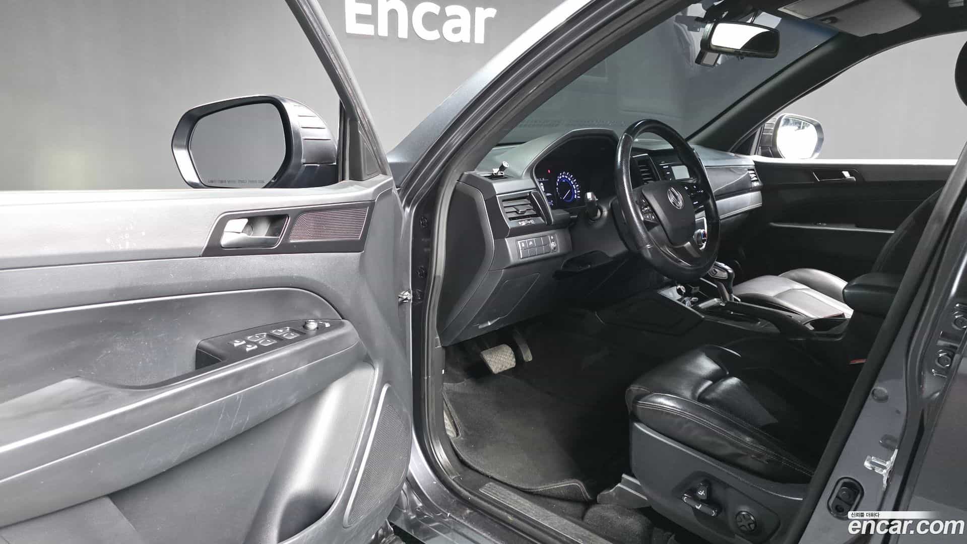 Rexton KG_Mobility_Ssangyong 2020.1-INNER-010