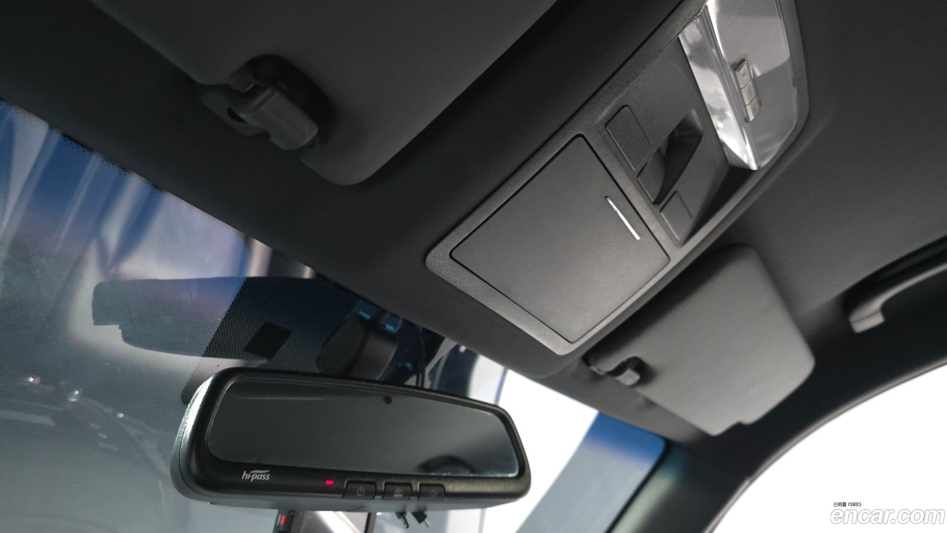 Main__Slider__Photo:Rexton KG_Mobility_Ssangyong 2020.1-18