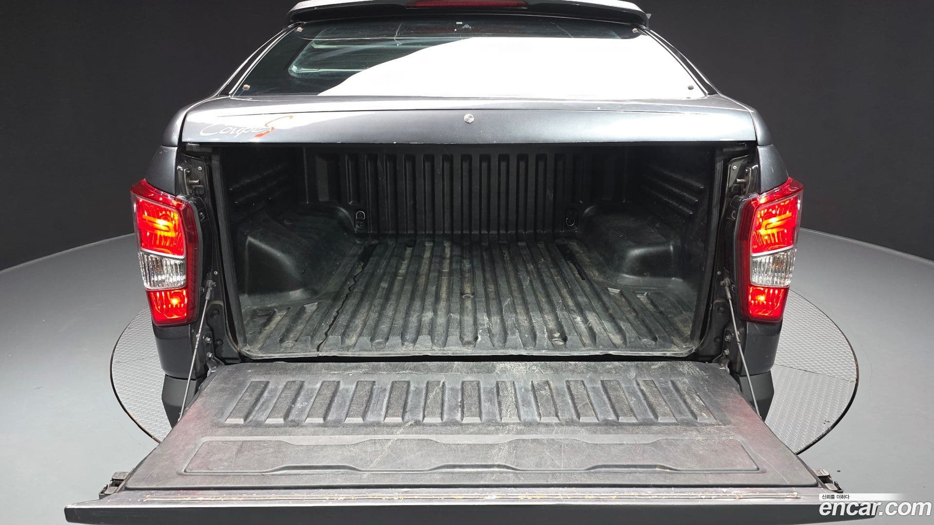 Main__Slider__Photo:Rexton KG_Mobility_Ssangyong 2020.1-19