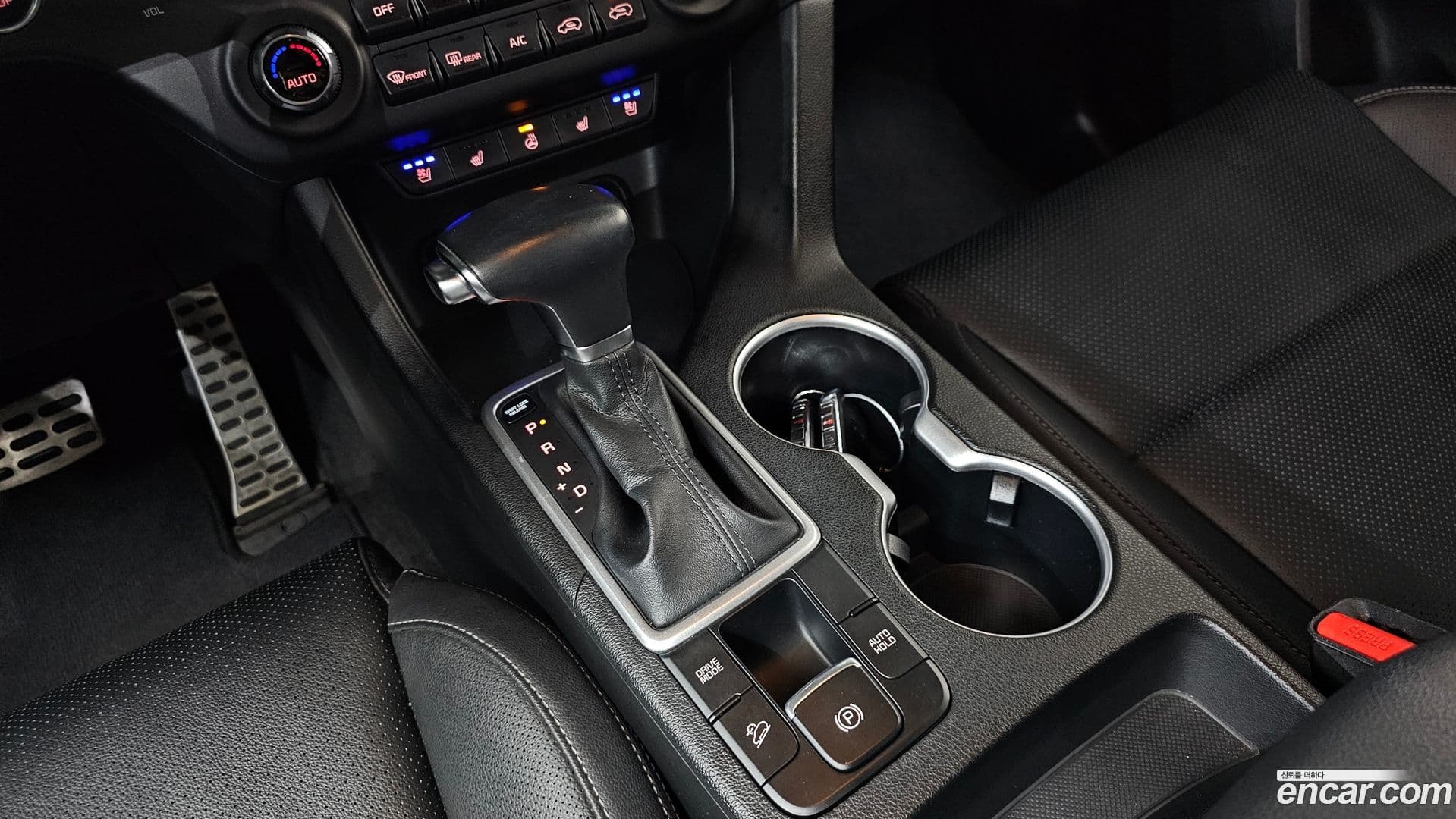 Main__Slider__Photo:Sportage Kia 2021.6-8