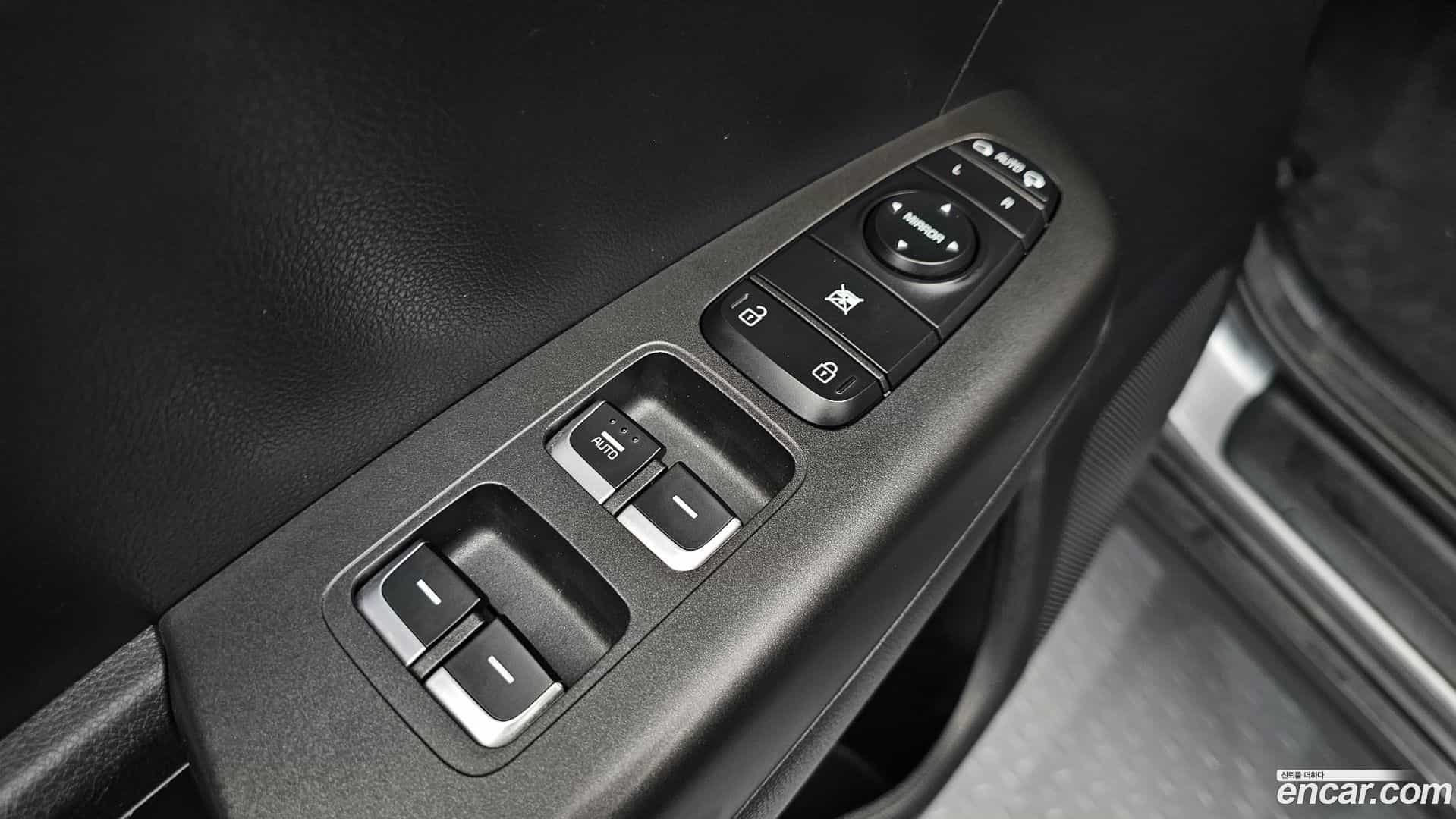 Sportage Kia 2021.6-OPTION-021