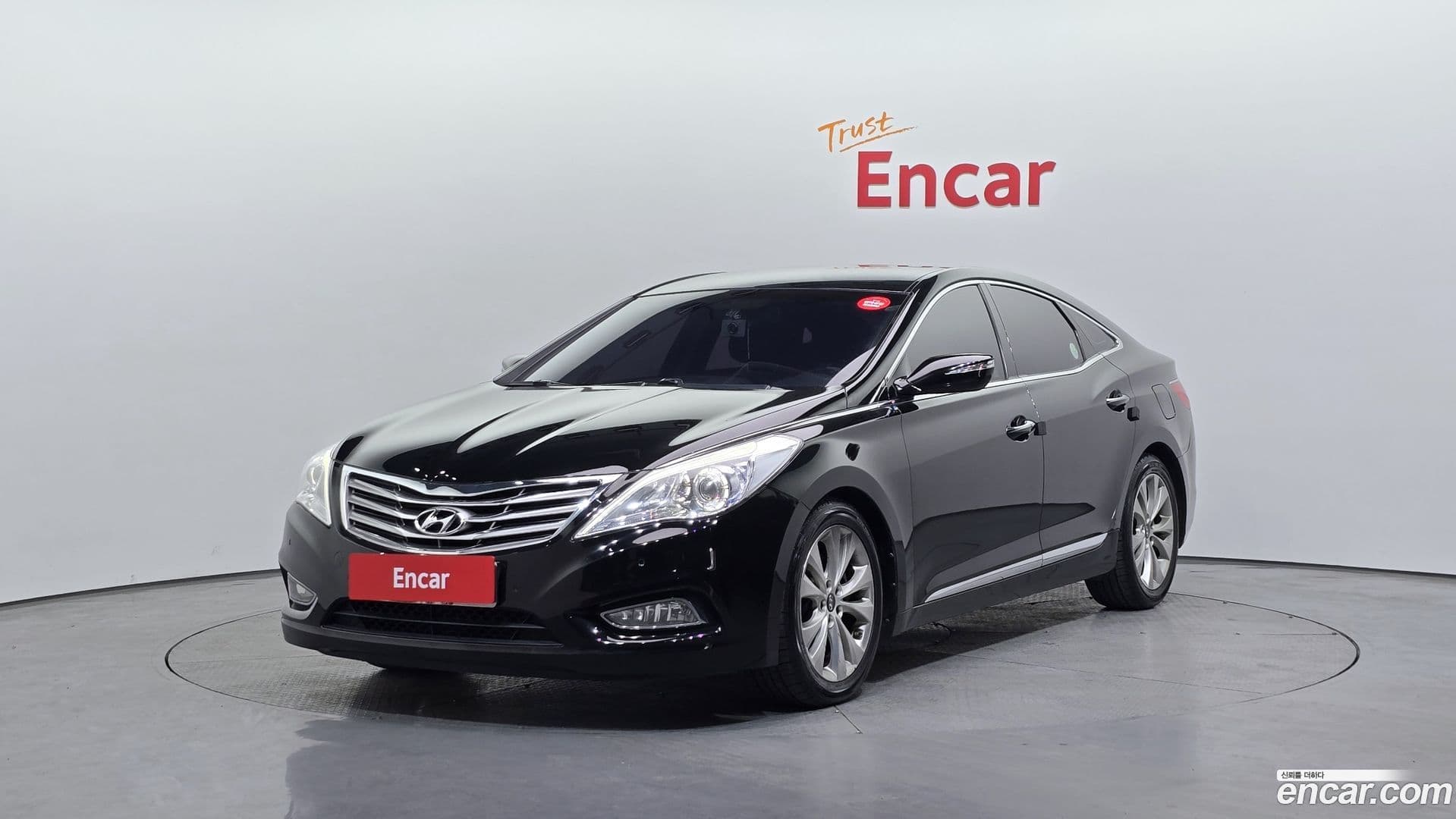 Main__Slider__Photo:Grandeur Hyundai 2012.2-0