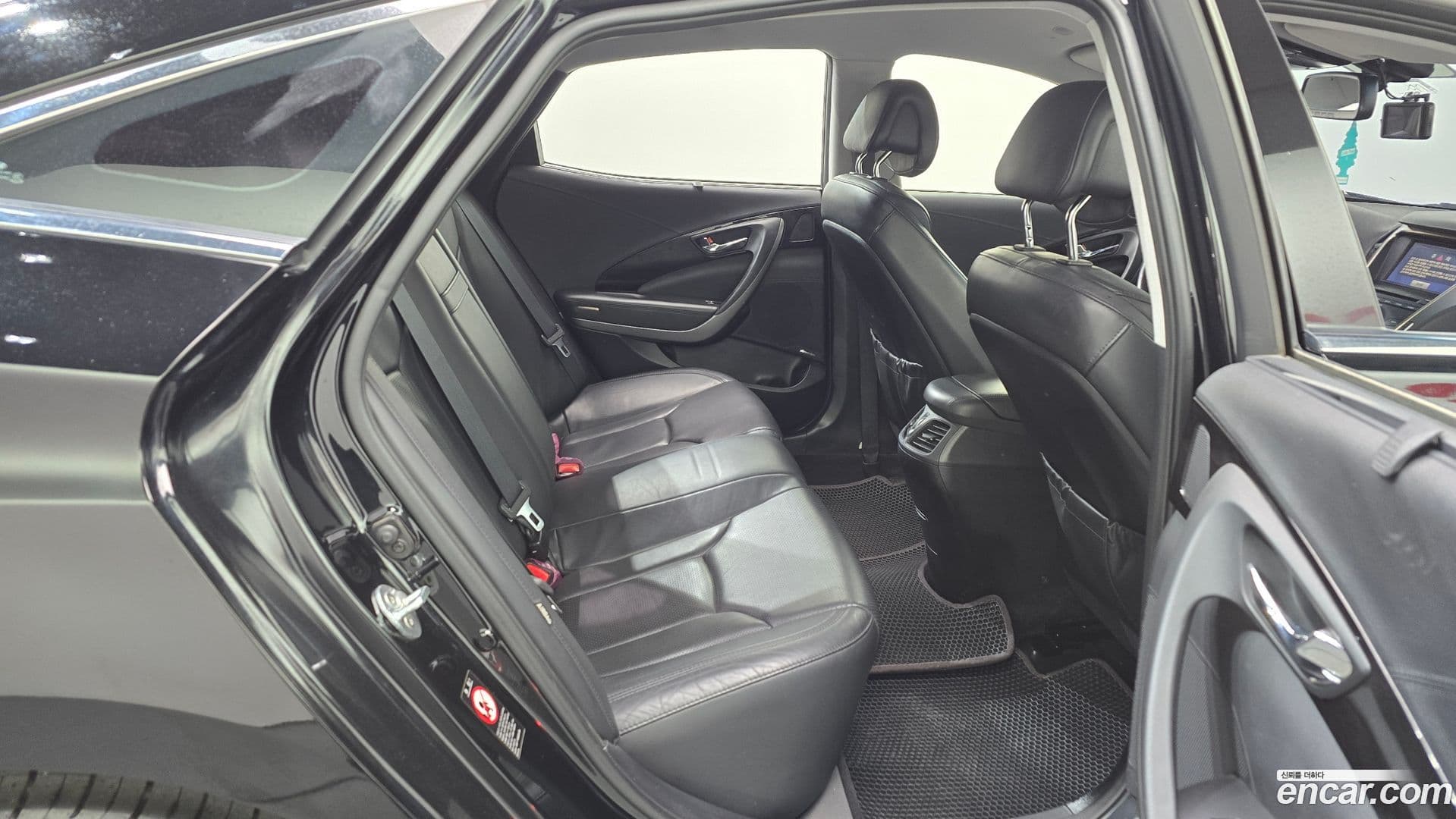 Main__Slider__Photo:Grandeur Hyundai 2012.2-11