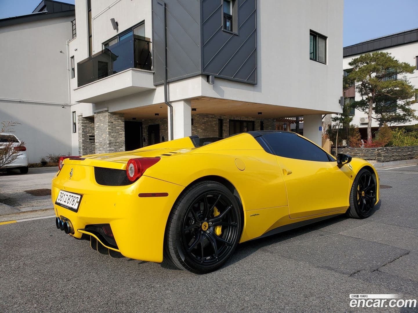 Main__Slider__Photo:458 Ferrari 2013.3-19