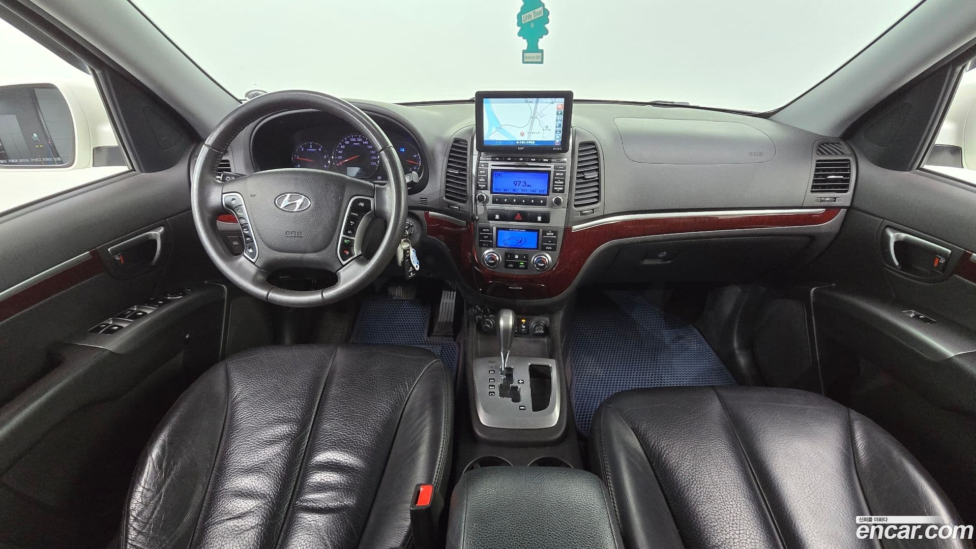 Main__Slider__Photo:Santafe Hyundai 2010.10-6