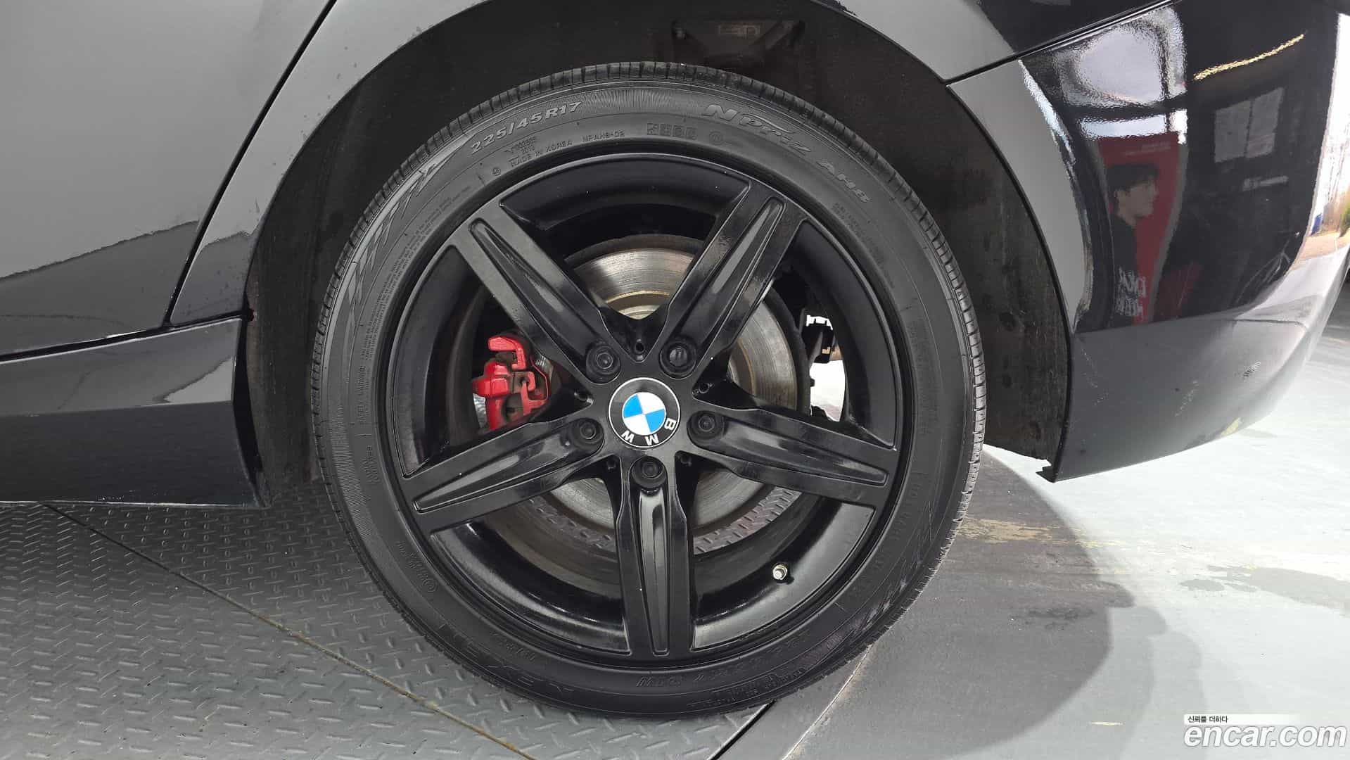 1-Series BMW 2017.4-OUTER-005