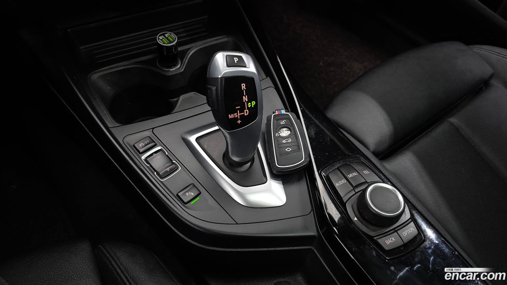 Main__Slider__Photo:1-Series BMW 2017.4-8