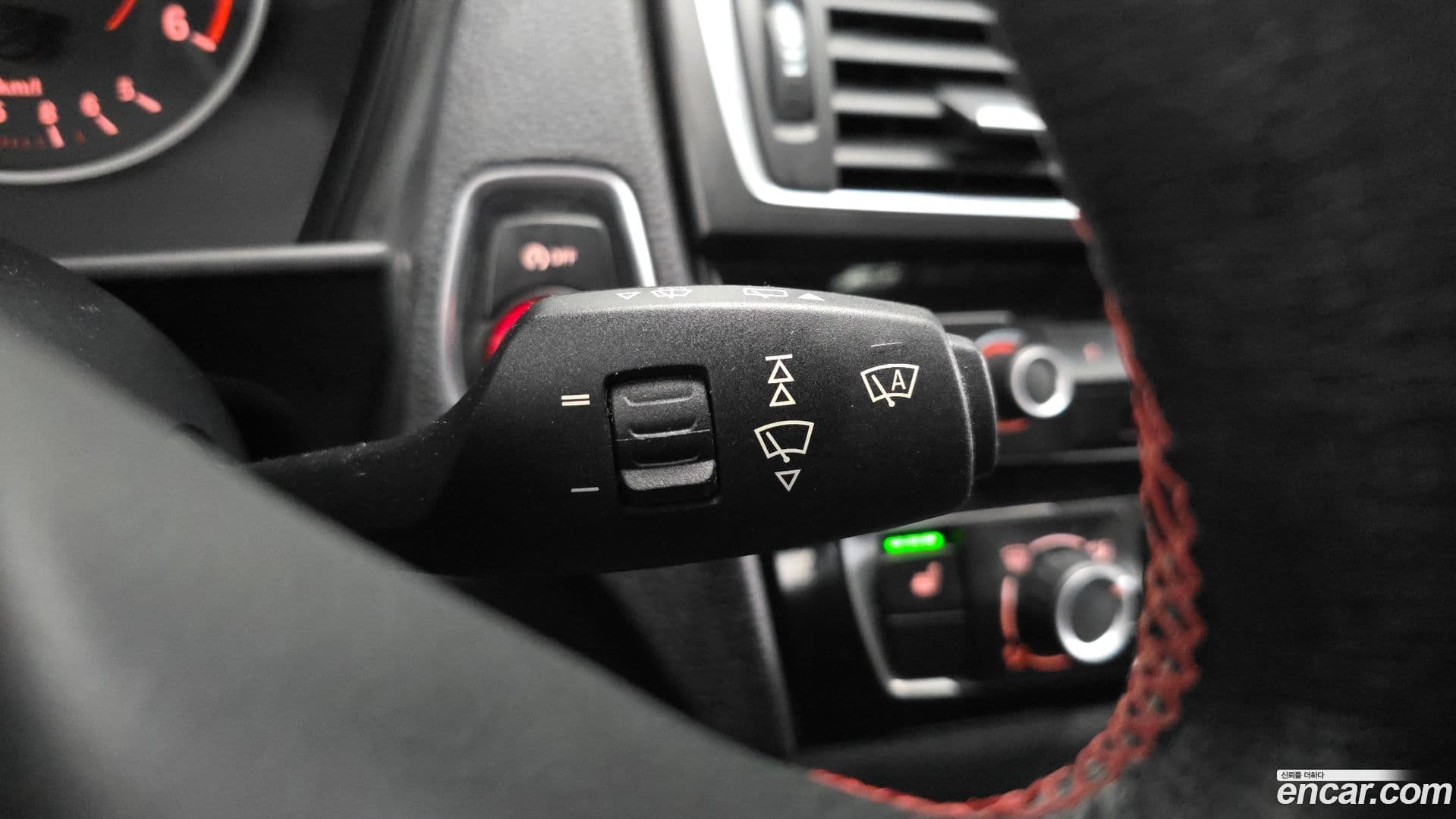 Main__Slider__Photo:1-Series BMW 2017.4-18