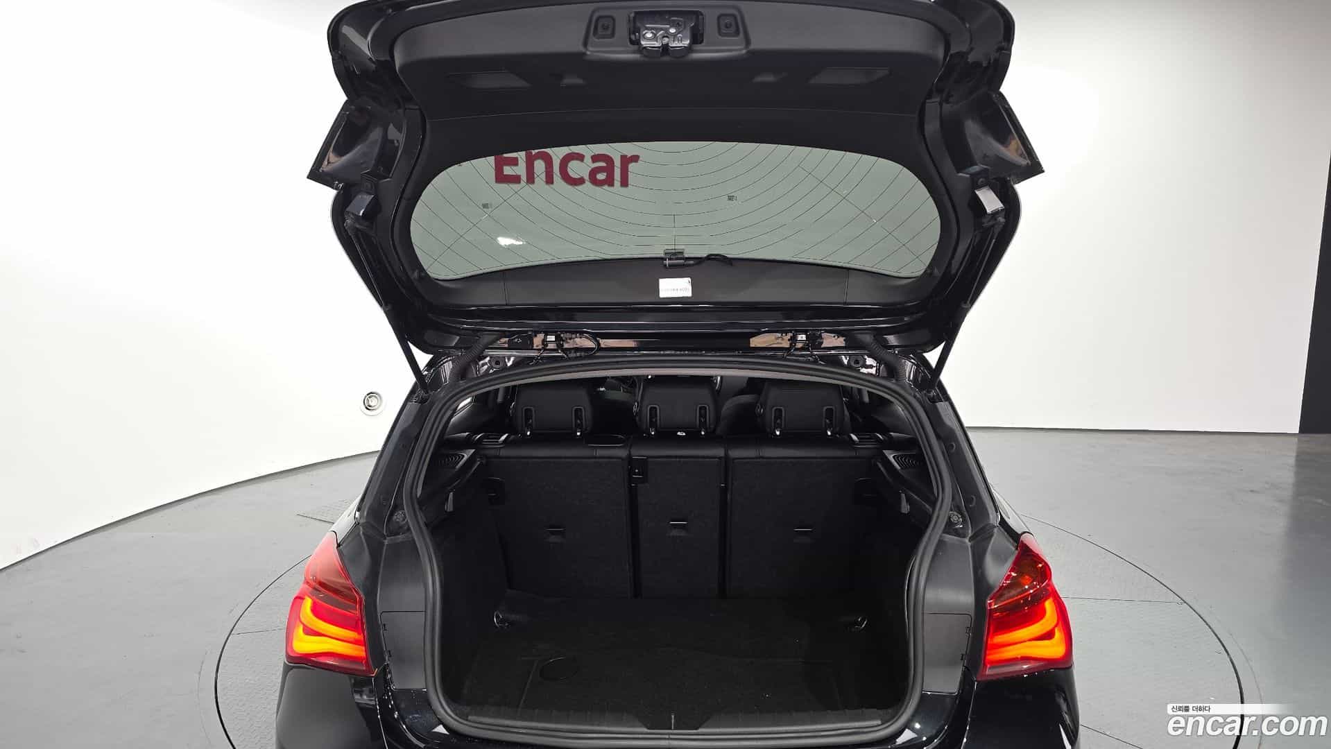 1-Series BMW 2017.4-OPTION-024