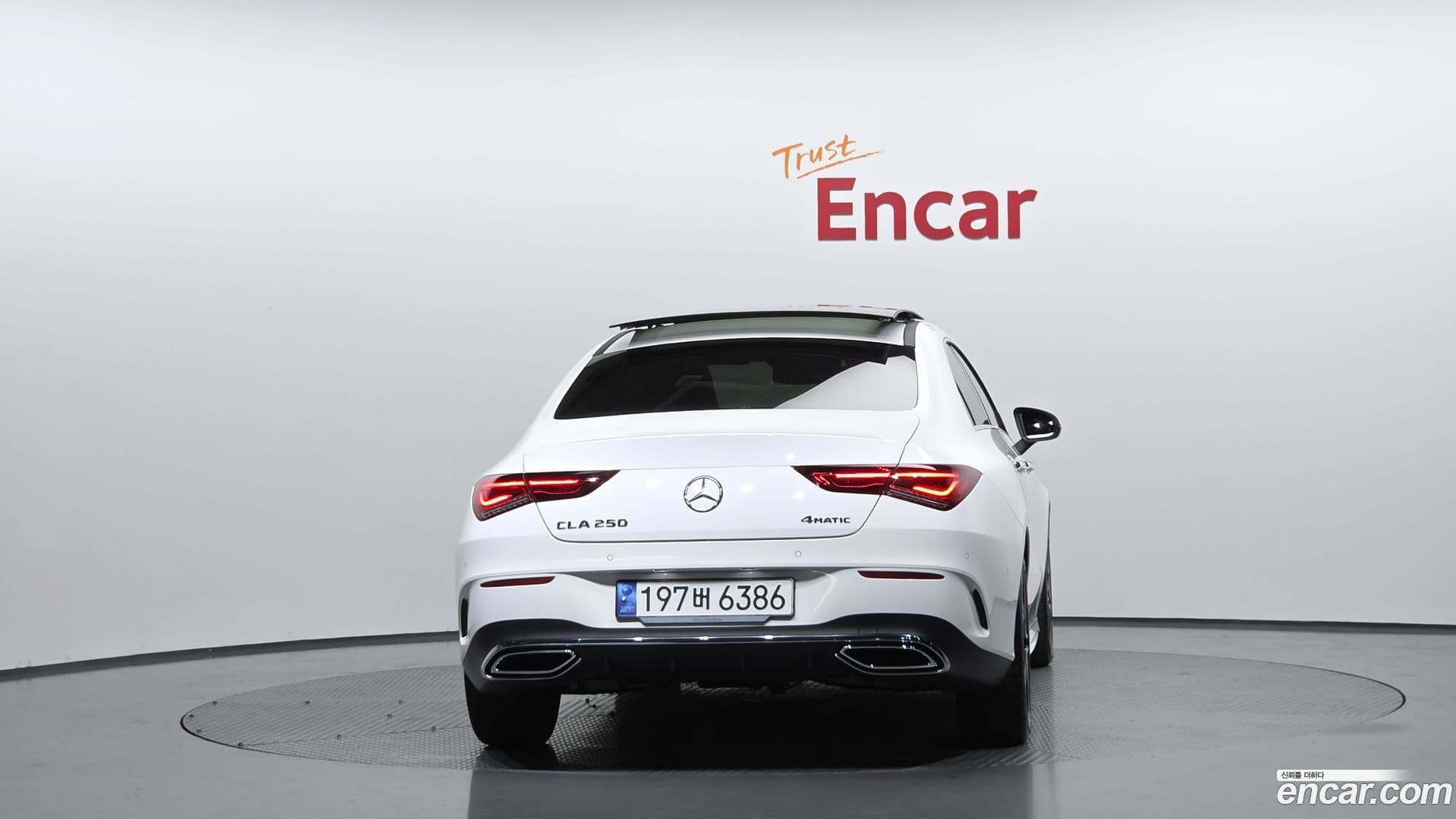 Main__Slider__Photo:CLA-Class Mercedes-Benz 2023.6-3