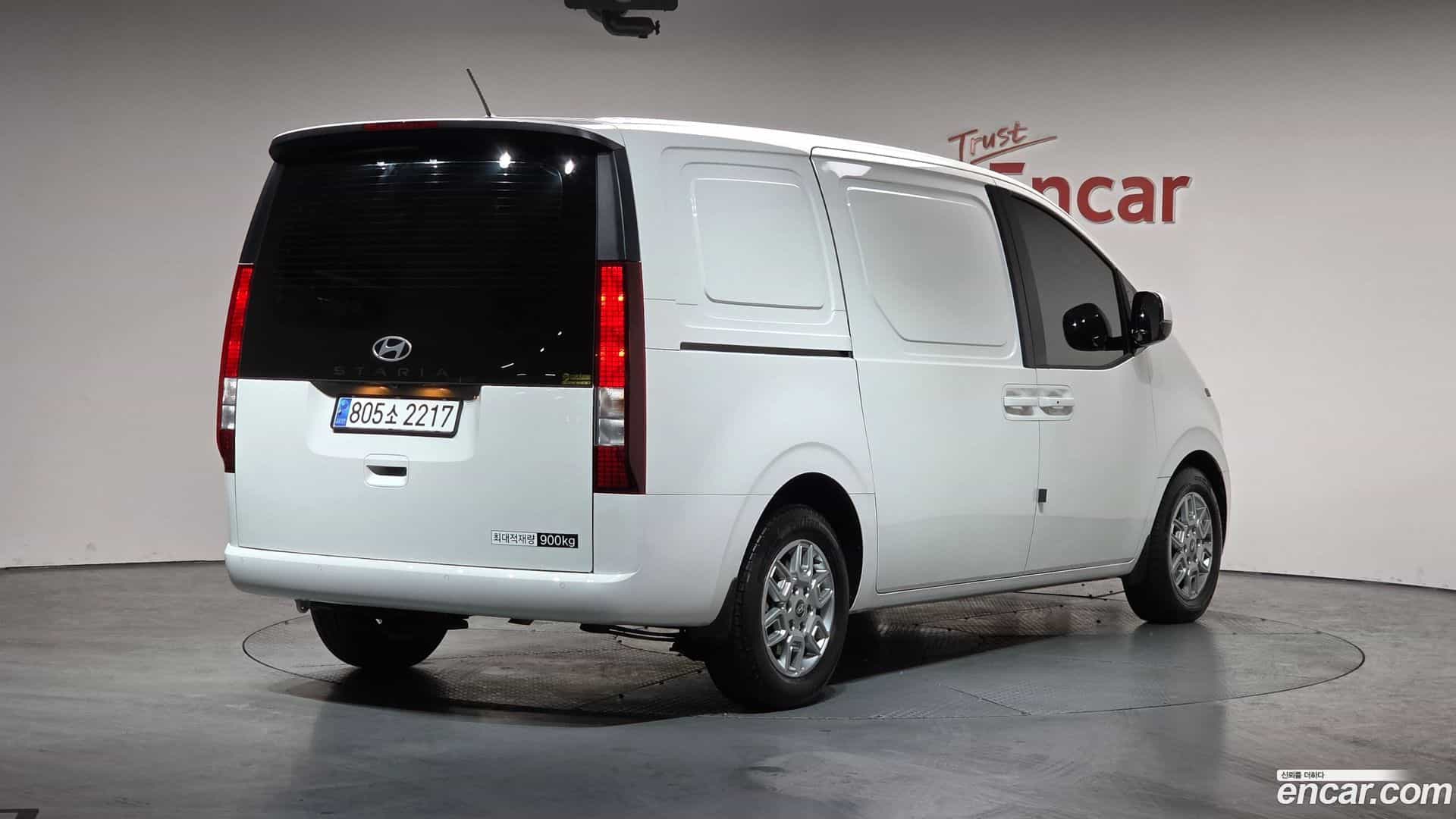 Staria Hyundai 2025.0-OUTER-002