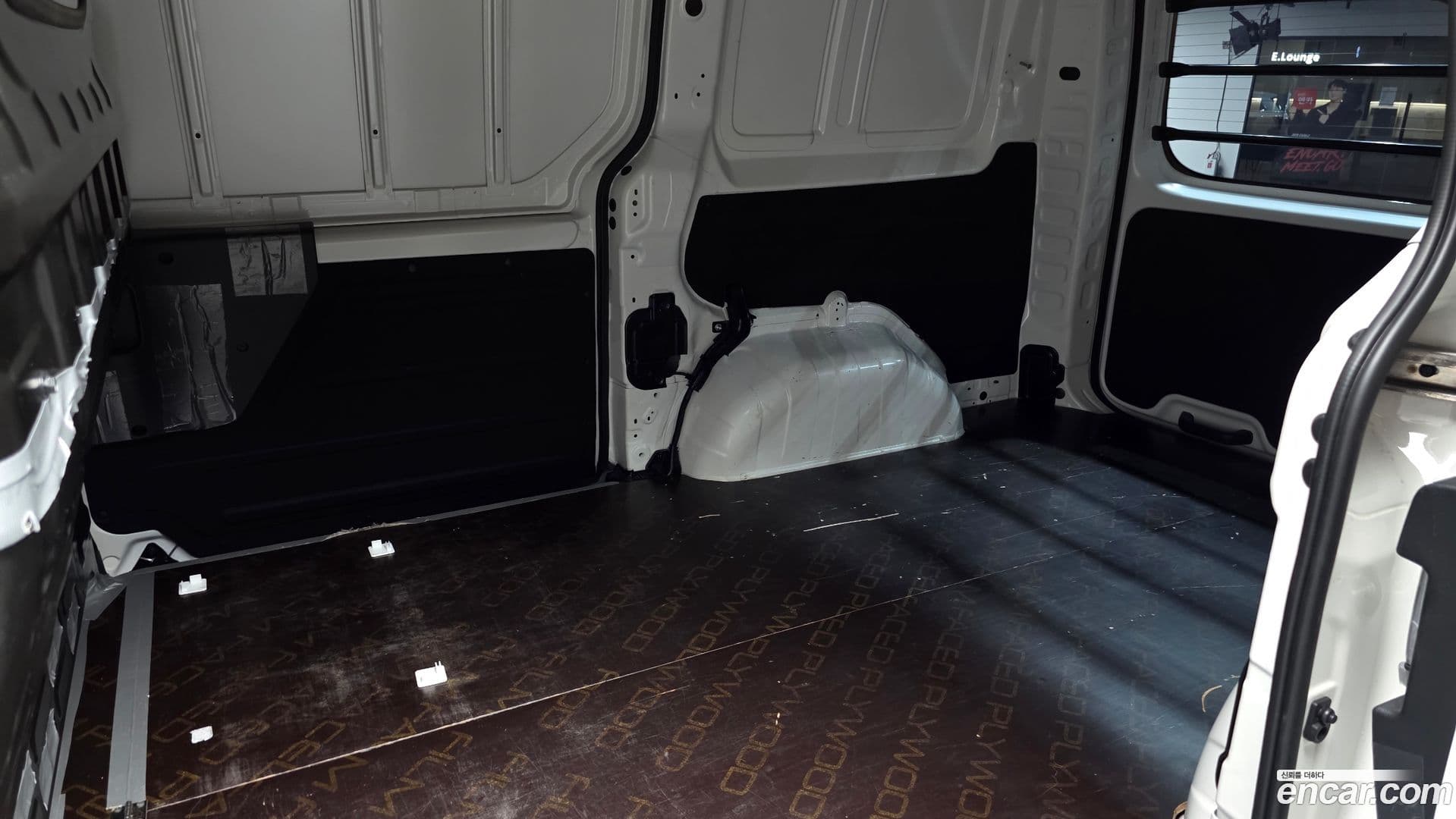 Main__Slider__Photo:Staria Hyundai 2025.0-12