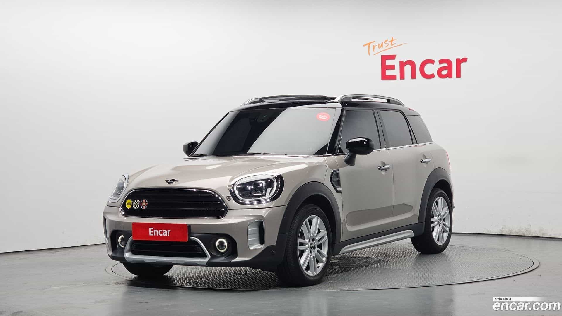 Countryman Mini 2022.10-OUTER-001