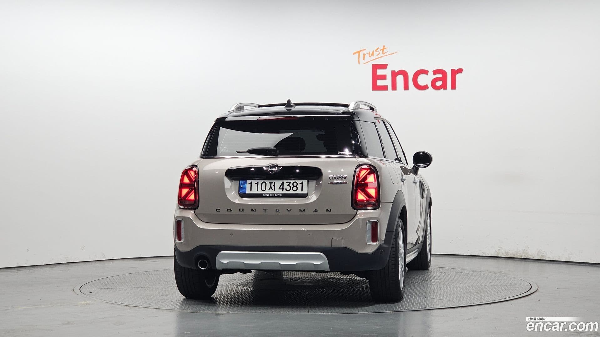 Main__Slider__Photo:Countryman Mini 2022.10-3