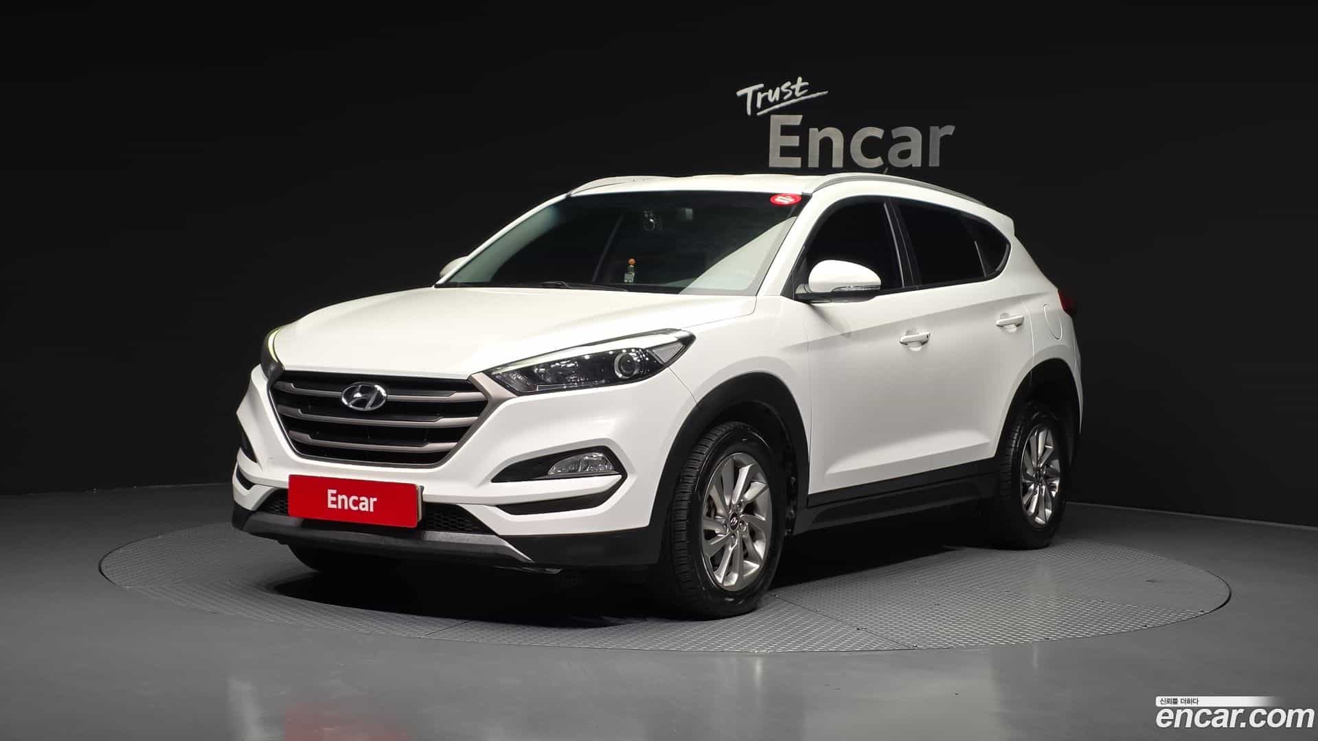 Tucson Hyundai 2015.3-OUTER-001