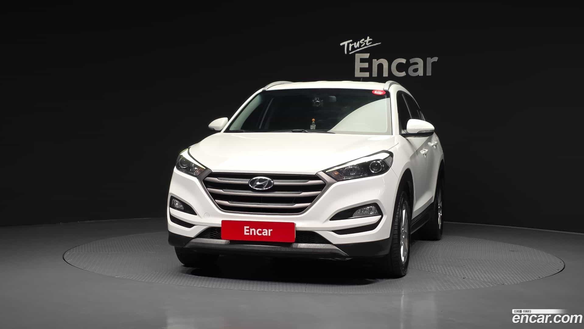 Tucson Hyundai 2015.3-OUTER-003