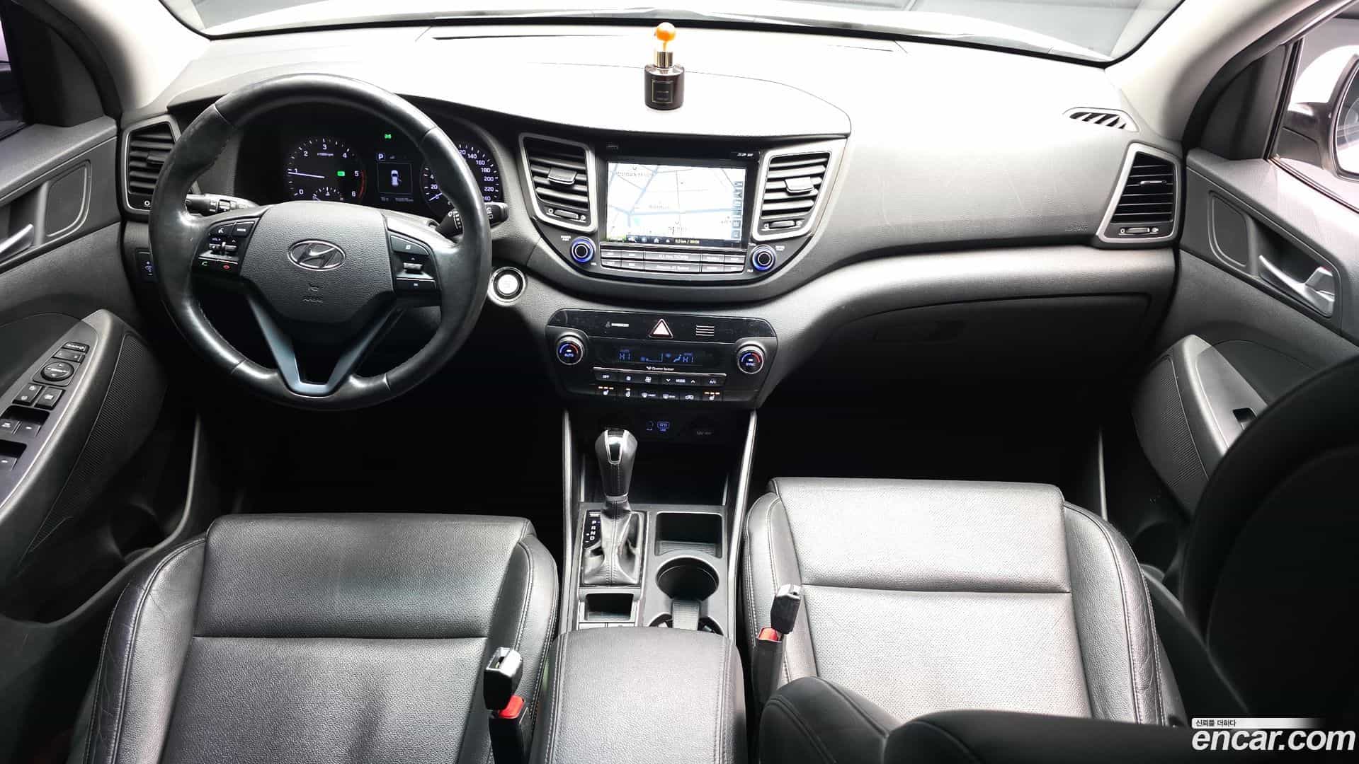 Tucson Hyundai 2015.3-INNER-007