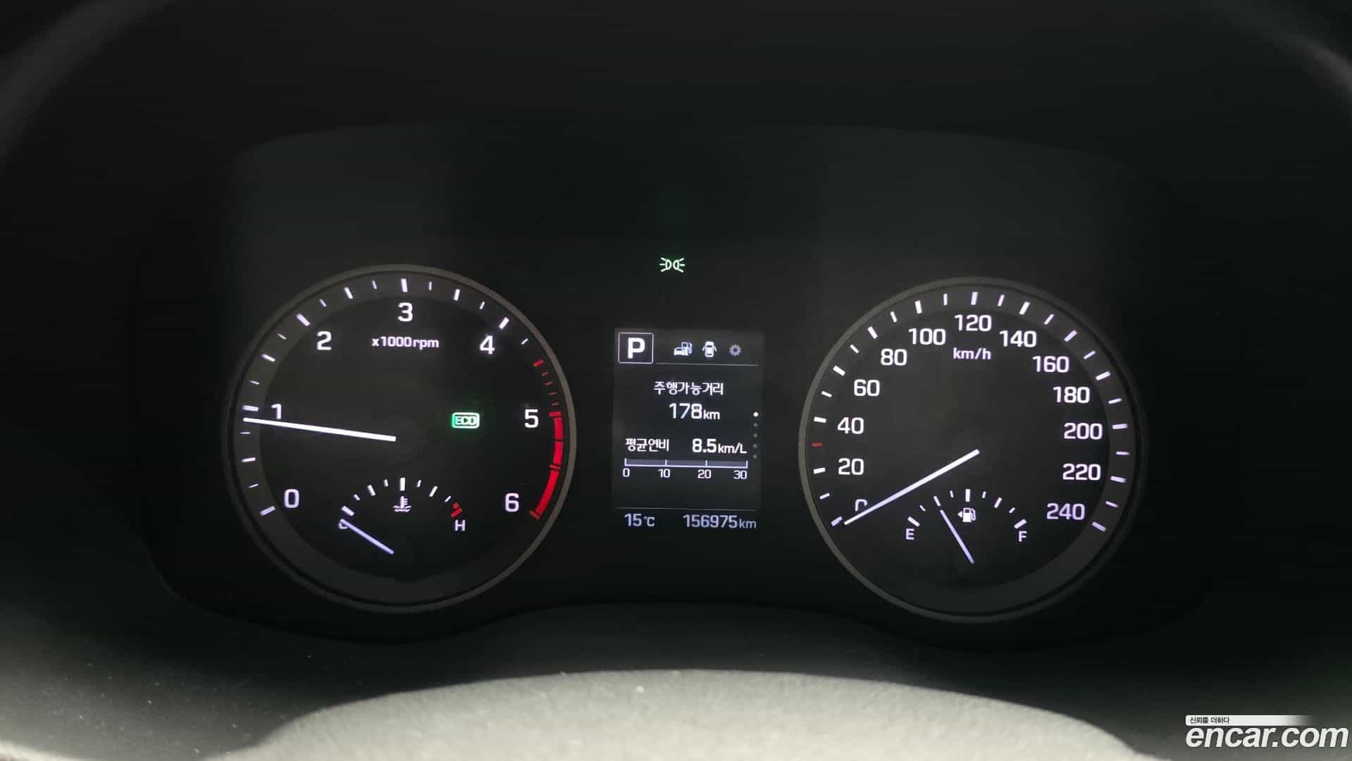 Tucson Hyundai 2015.3-INNER-008