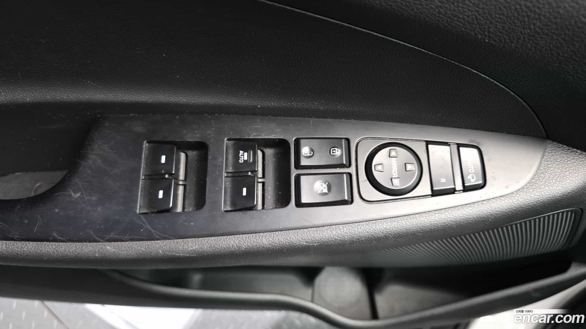 Tucson Hyundai 2015.3-OPTION-022