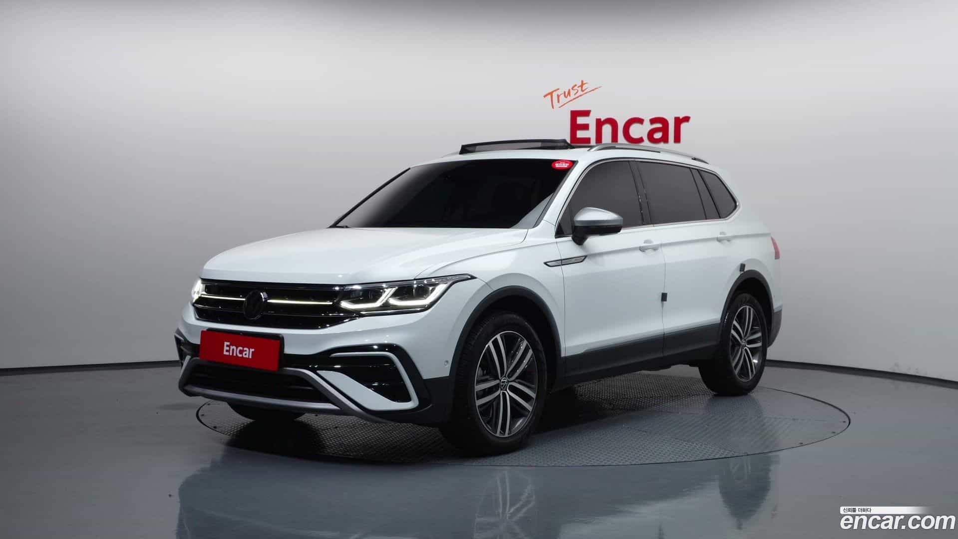 Tiguan Volkswagen 2024.6-OUTER-001