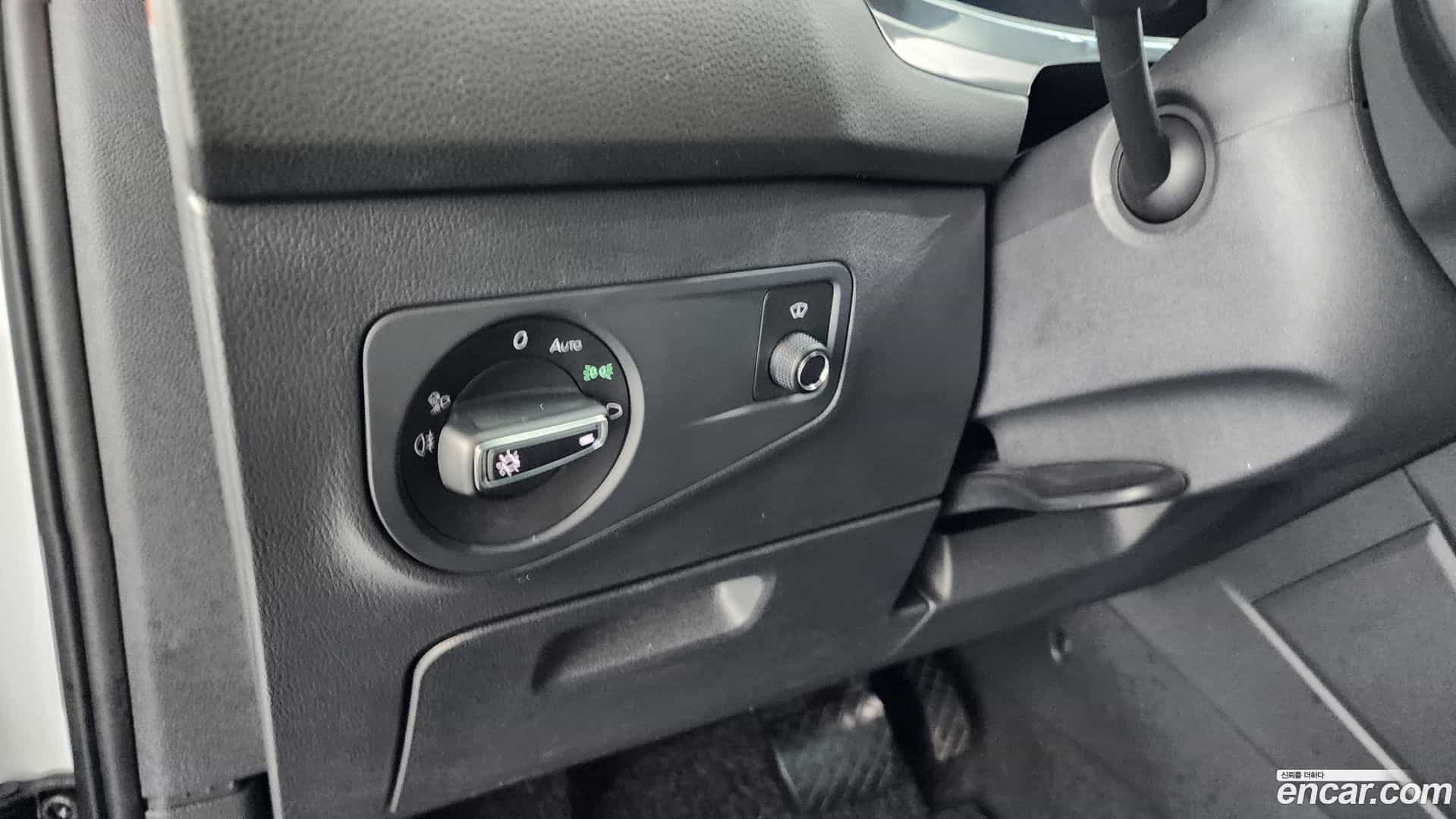 Tiguan Volkswagen 2024.6-OPTION-018