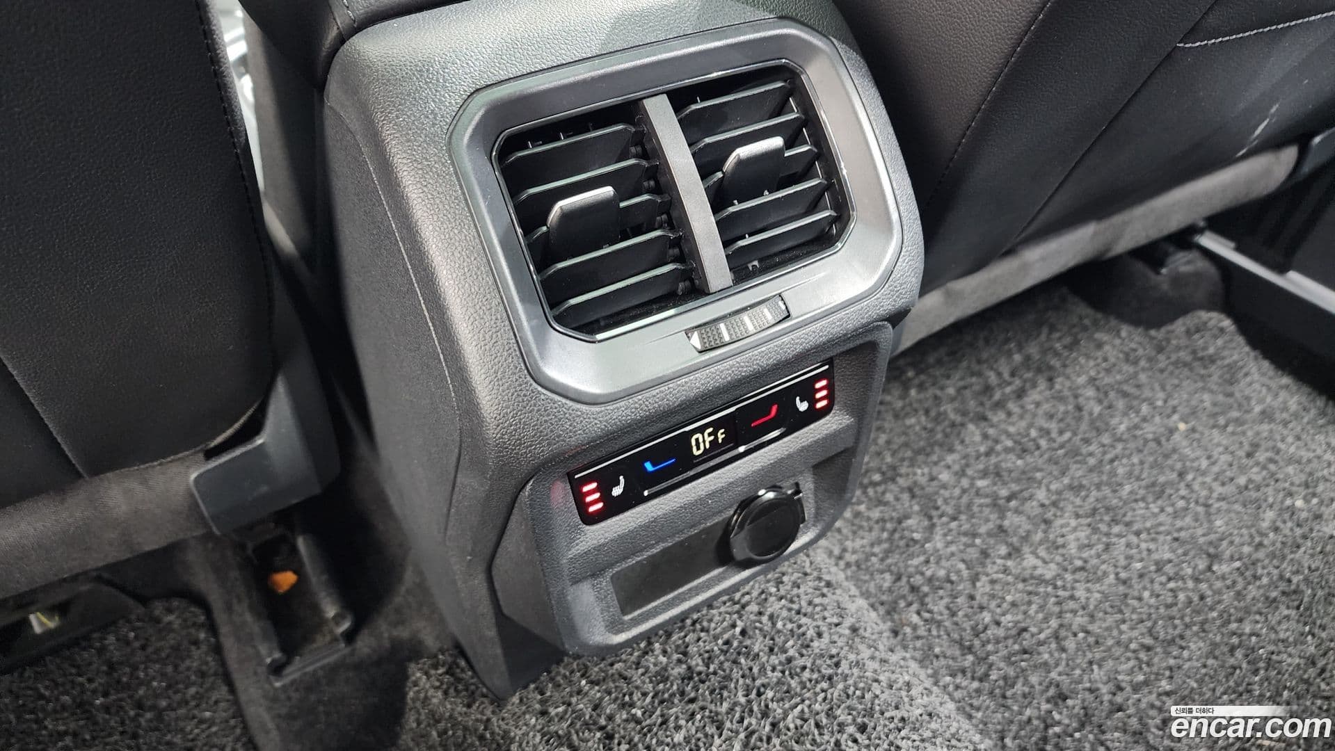 Main__Slider__Photo:Tiguan Volkswagen 2024.6-17