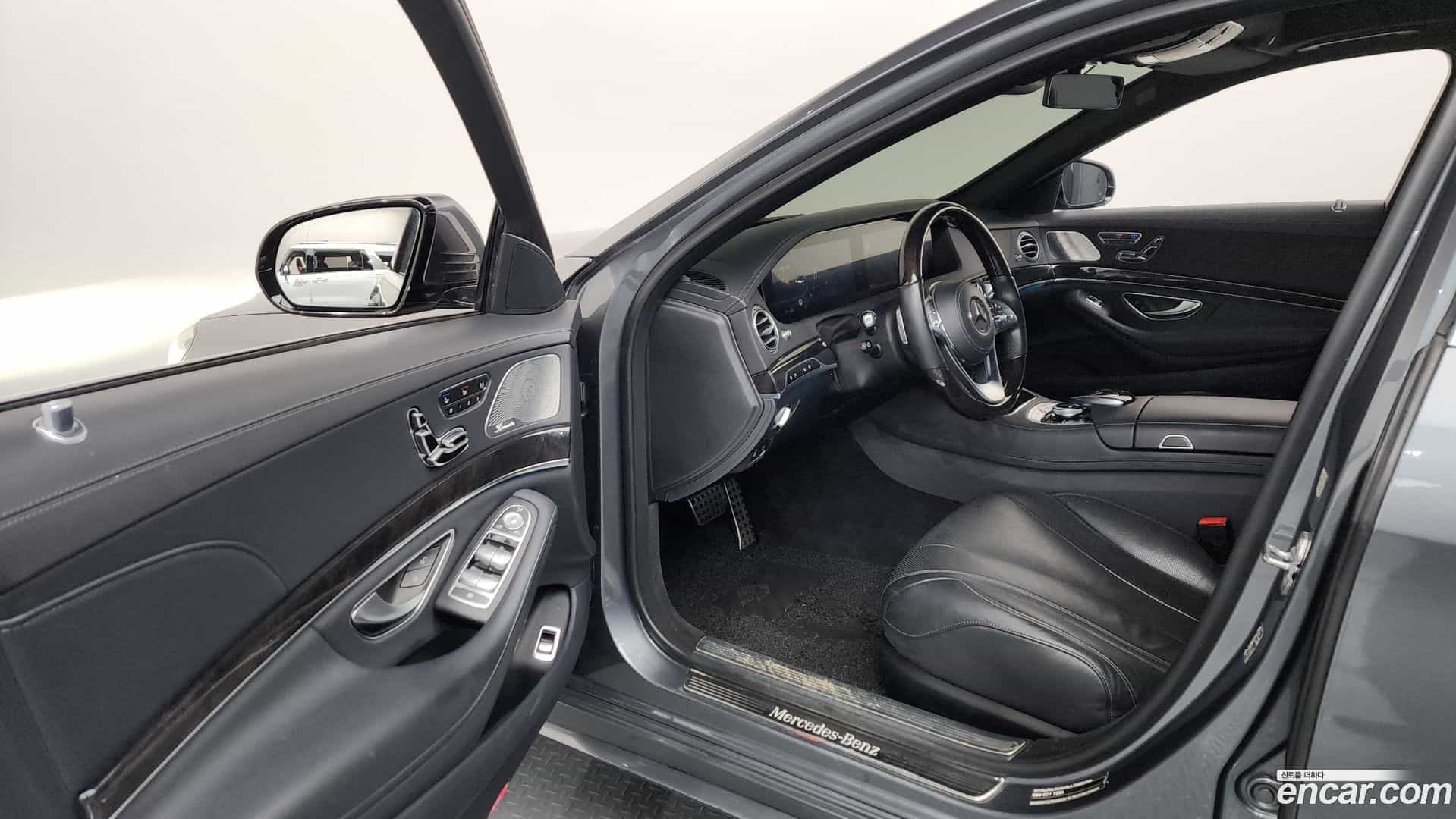 S-Class Mercedes-Benz 2020.11-INNER-010