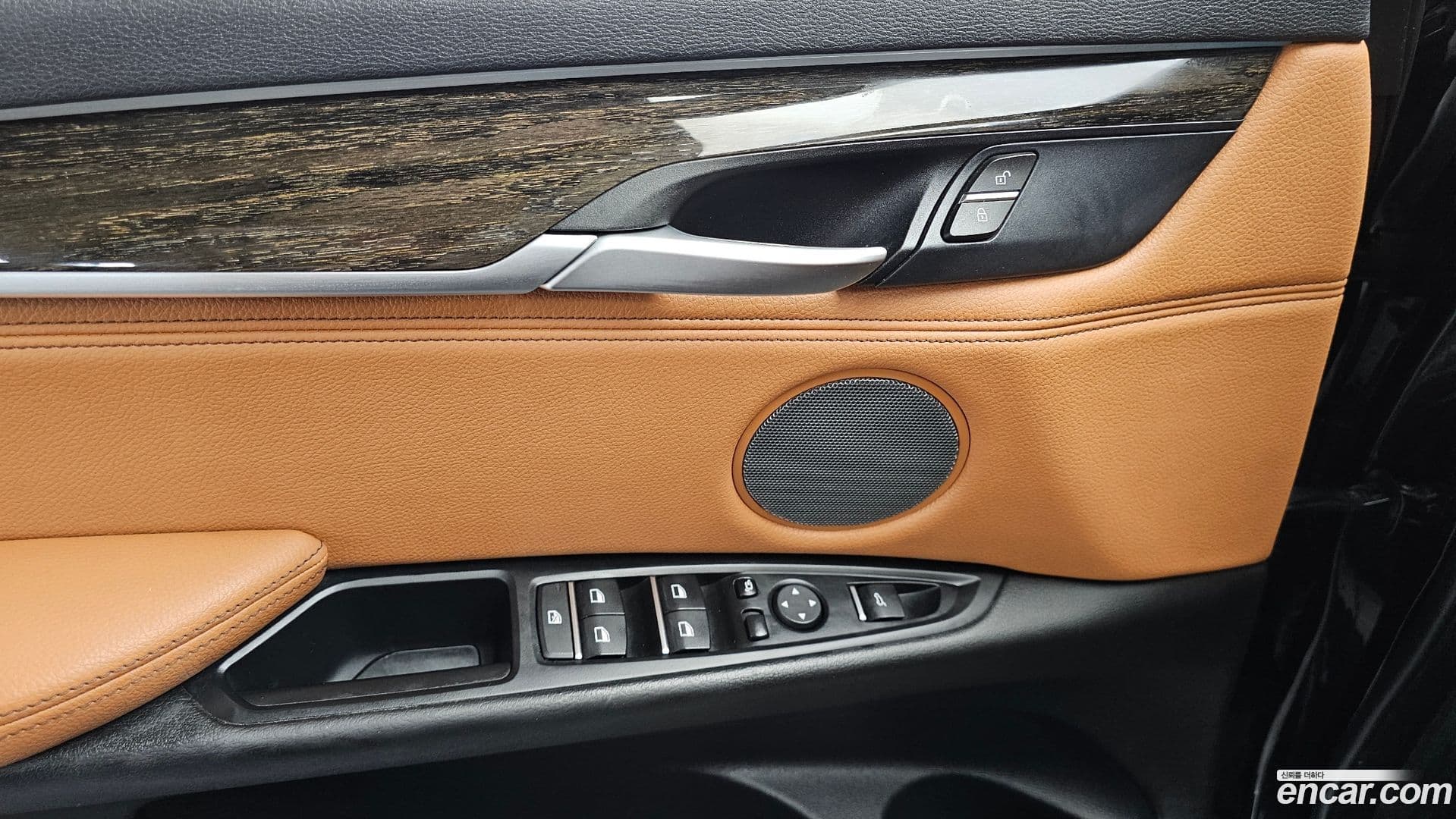 Main__Slider__Photo:X6 BMW 2018.2-15