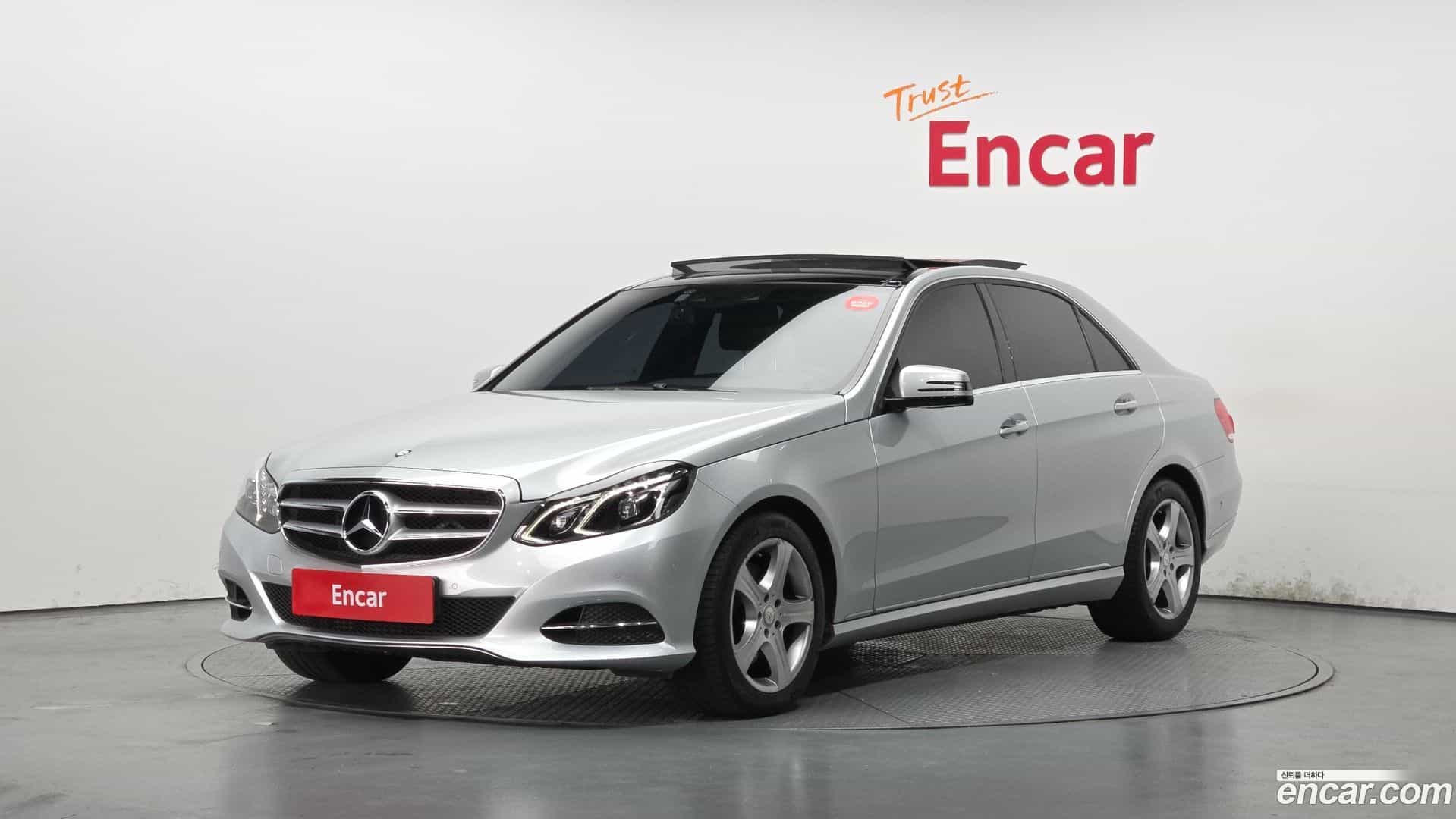 E-Class Mercedes-Benz 2013.11-OUTER-001