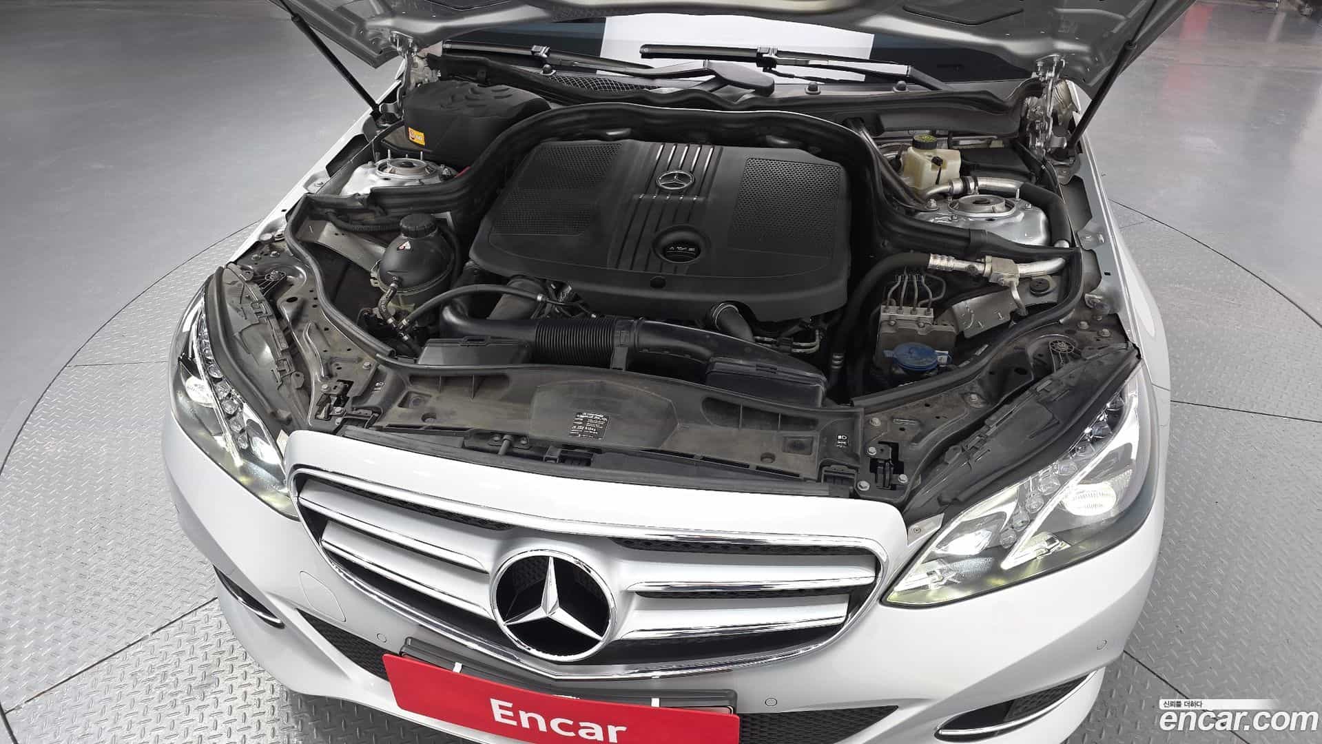 E-Class Mercedes-Benz 2013.11-OUTER-006