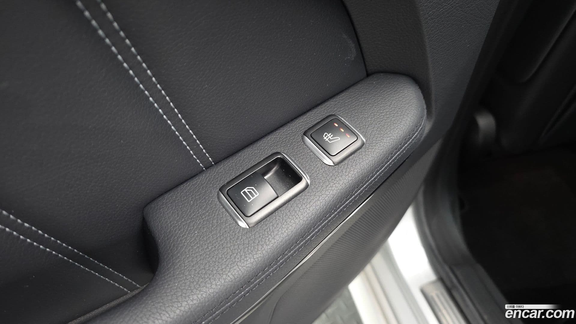 Main__Slider__Photo:E-Class Mercedes-Benz 2013.11-18