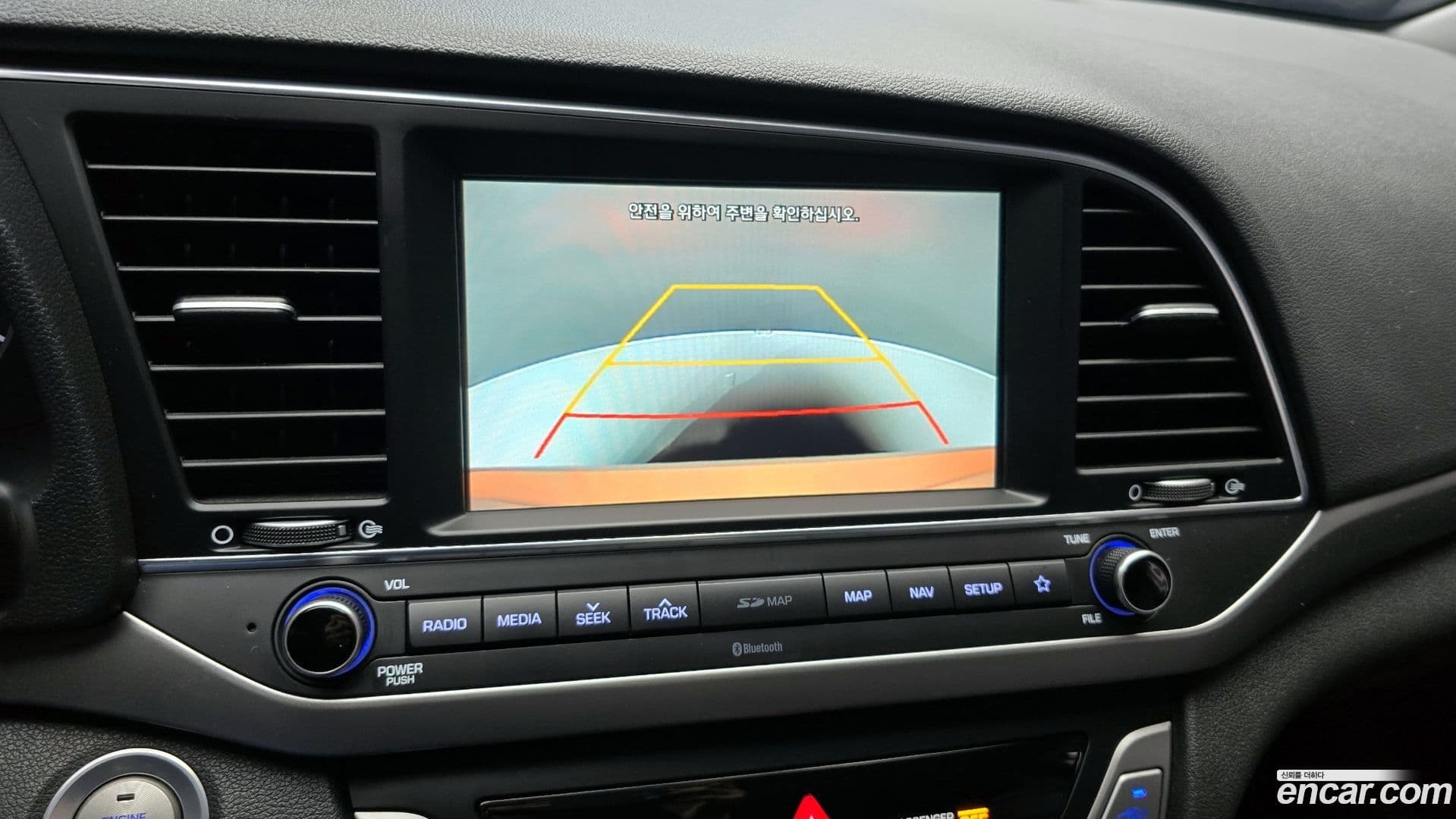 Main__Slider__Photo:AVANTE Hyundai 2017.10-15