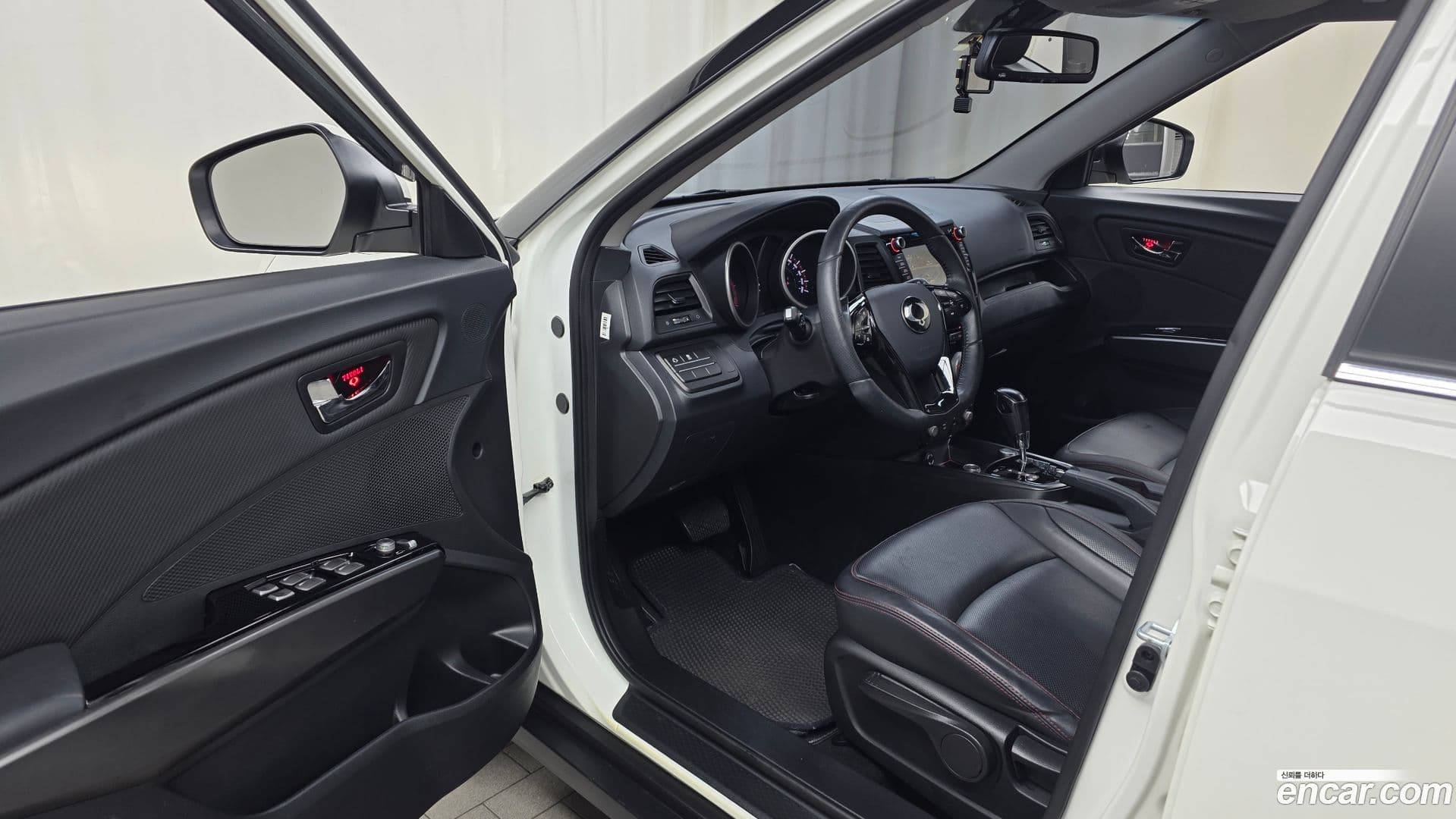 Main__Slider__Photo:TIBOLI KG_Mobility_Ssangyong 2018.4-9