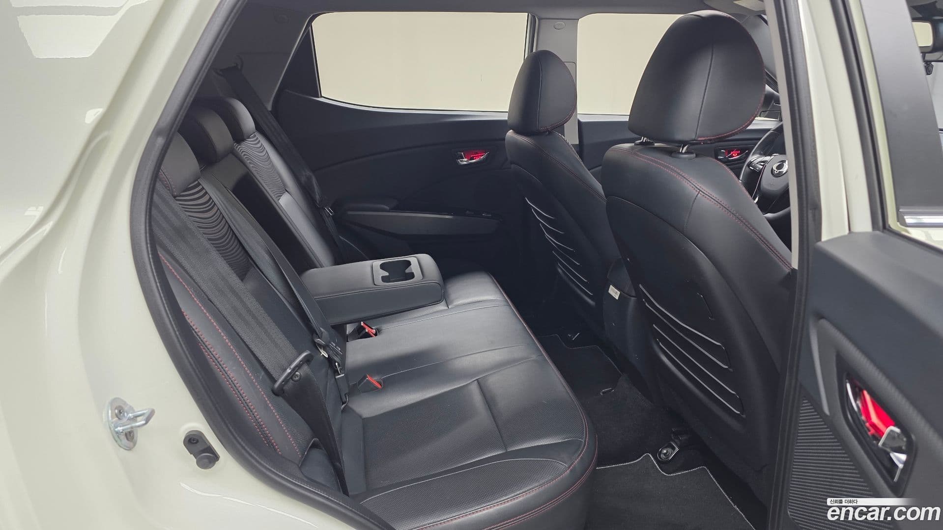 Main__Slider__Photo:TIBOLI KG_Mobility_Ssangyong 2018.4-11