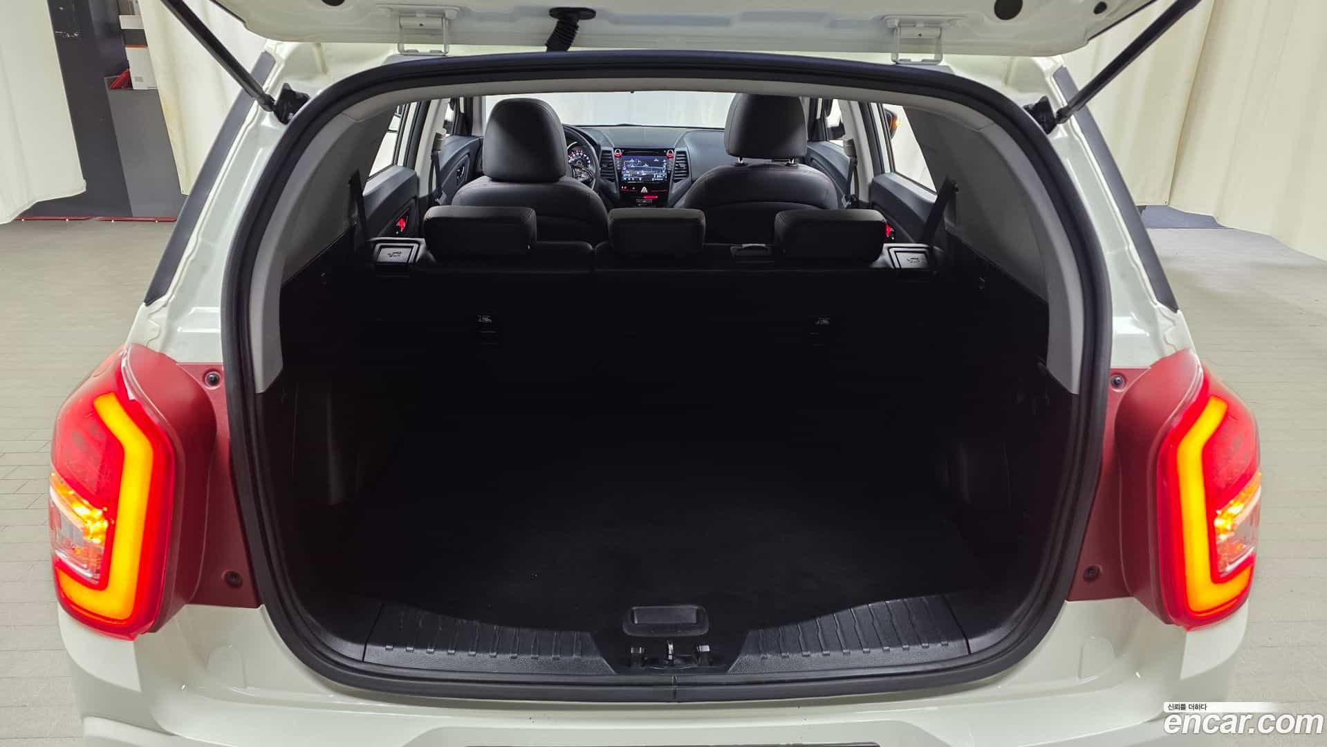 TIBOLI KG_Mobility_Ssangyong 2018.4-OPTION-024