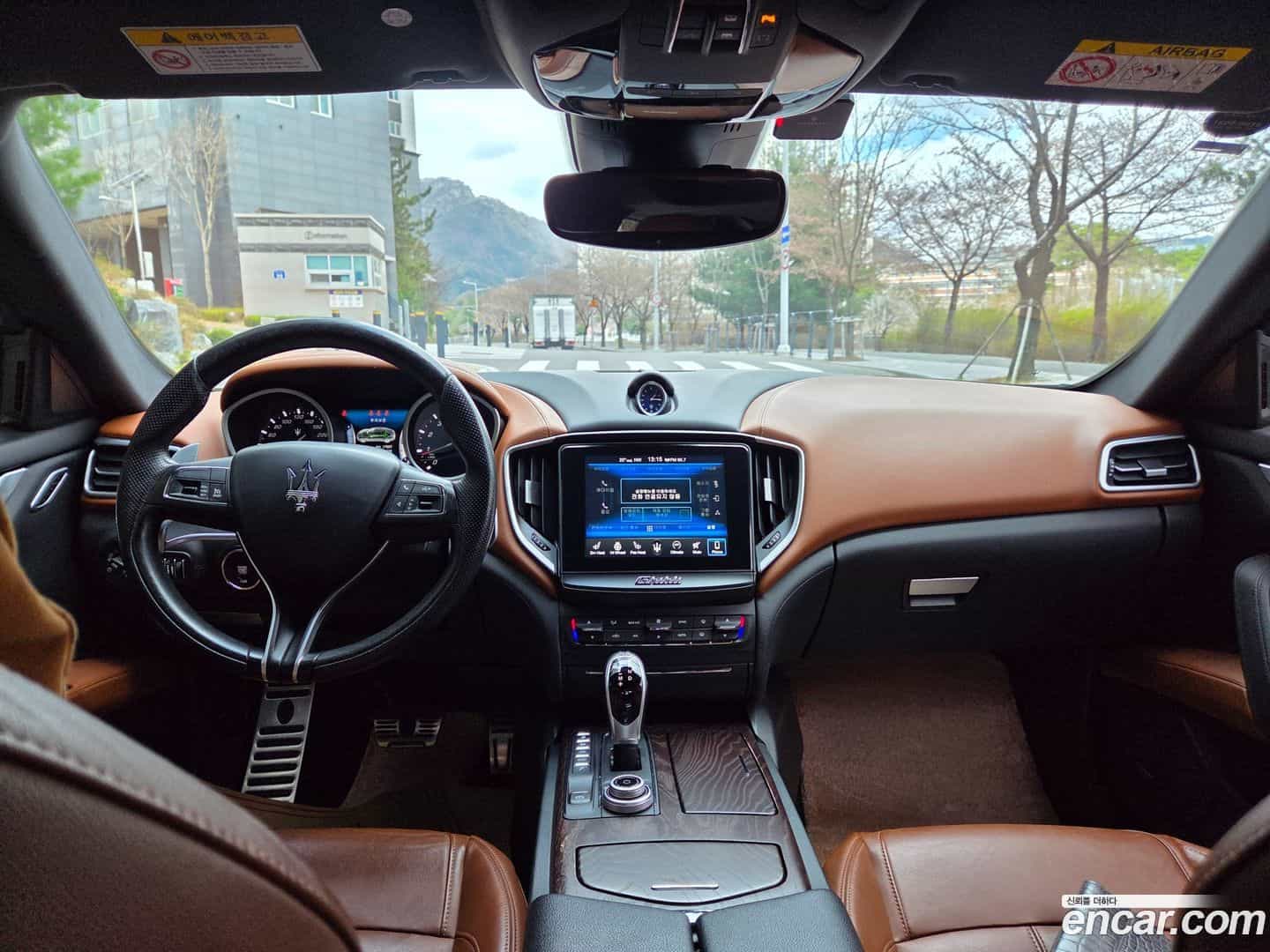 Ghibli Maserati 2017.3-INNER-007