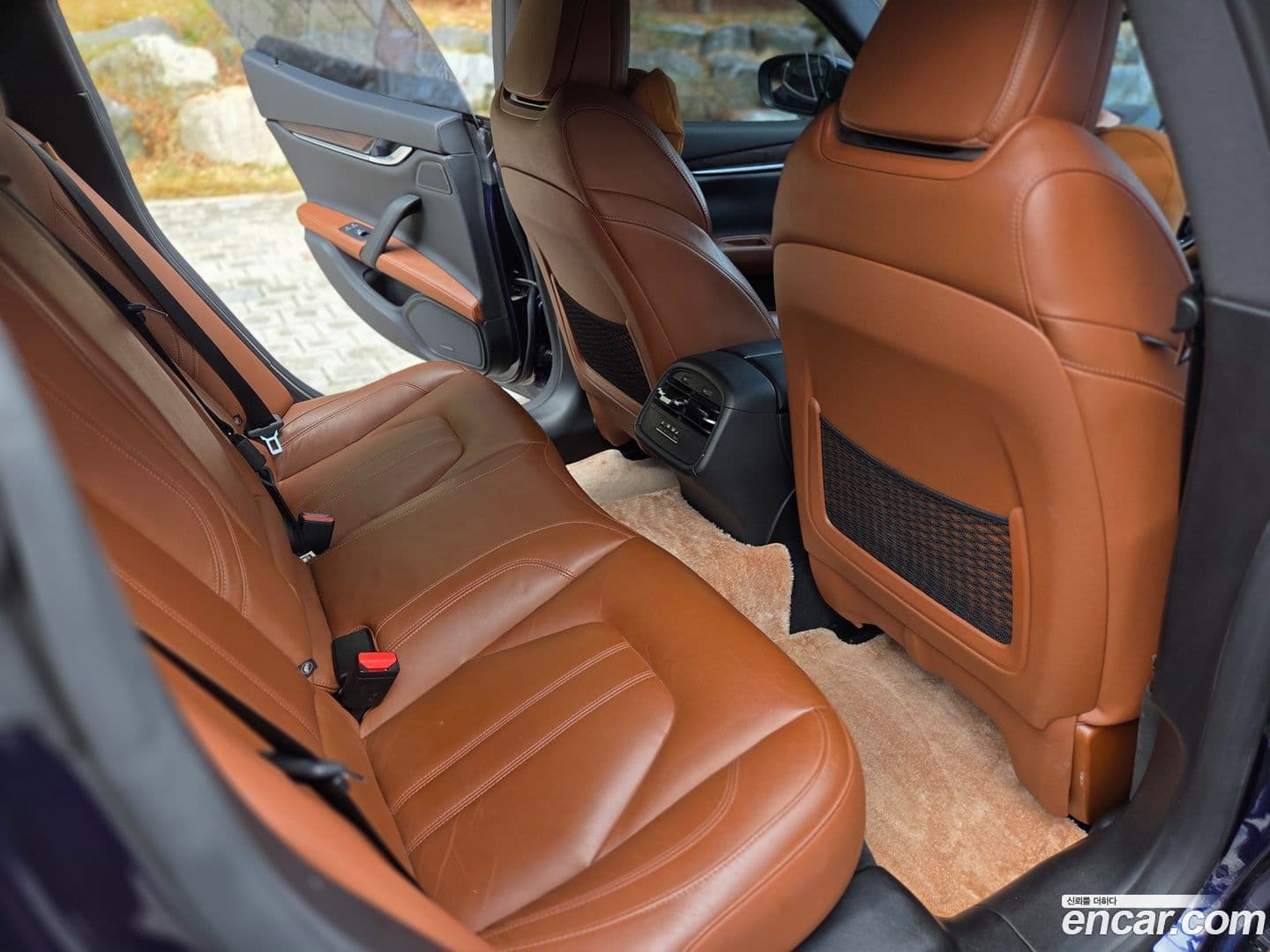 Main__Slider__Photo:Ghibli Maserati 2017.3-9