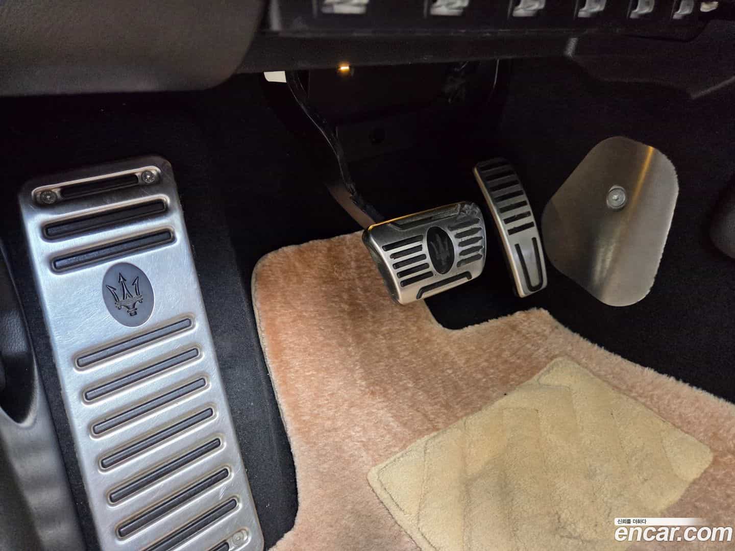 Ghibli Maserati 2017.3-OPTION-015