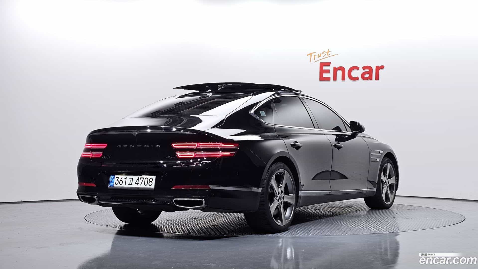 G80 Genesis 2021.11-OUTER-002