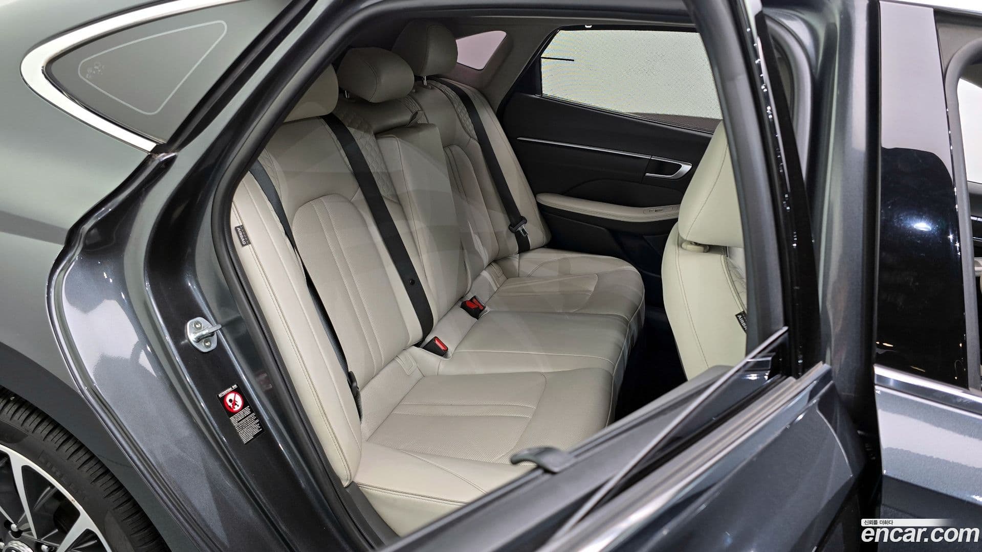 Main__Slider__Photo:Sonata Hyundai 2020.0-11