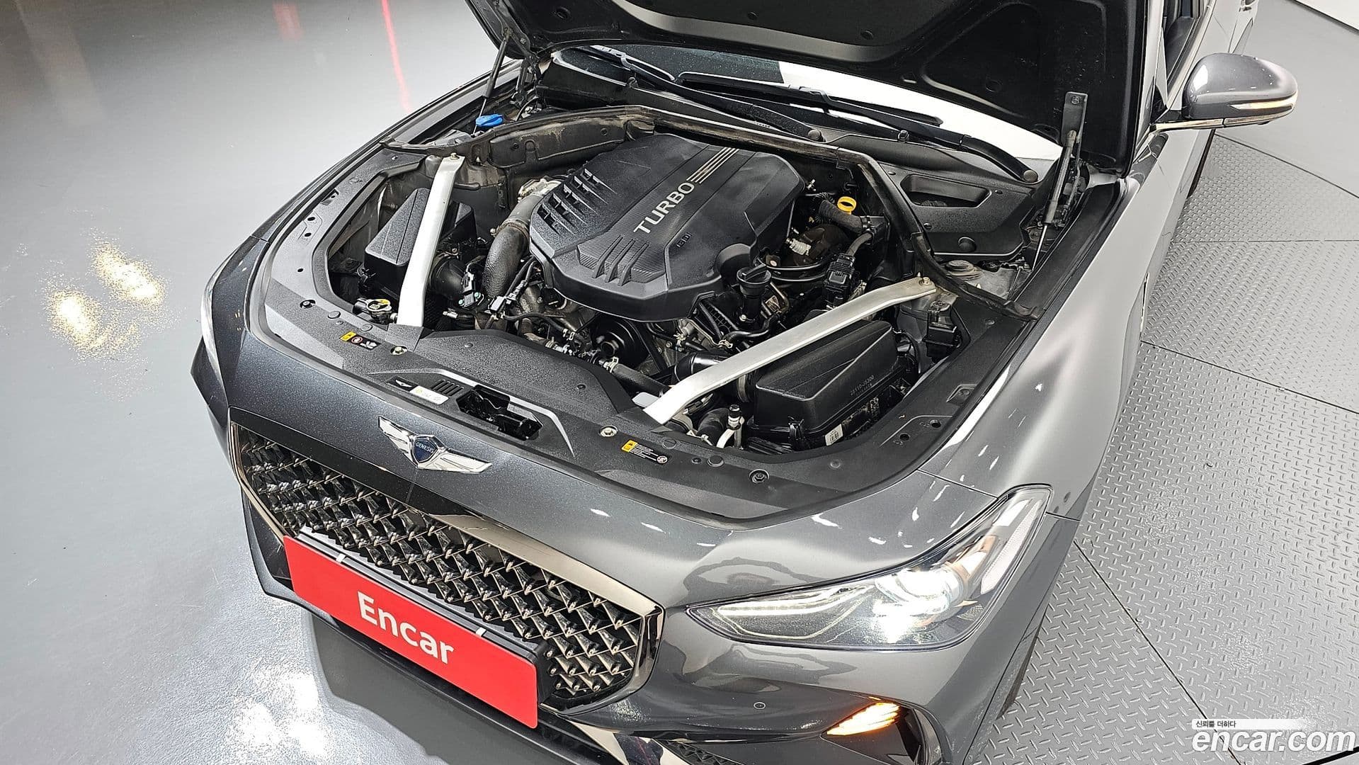 Main__Slider__Photo:G70 Genesis 2019.8-5