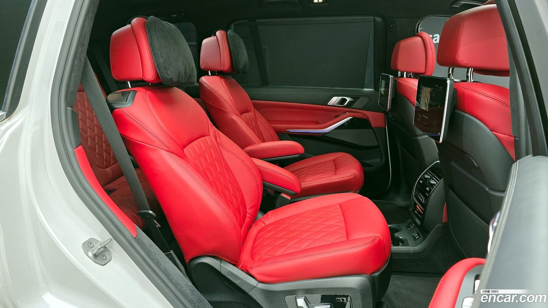 Main__Slider__Photo:X7 BMW 2020.9-11