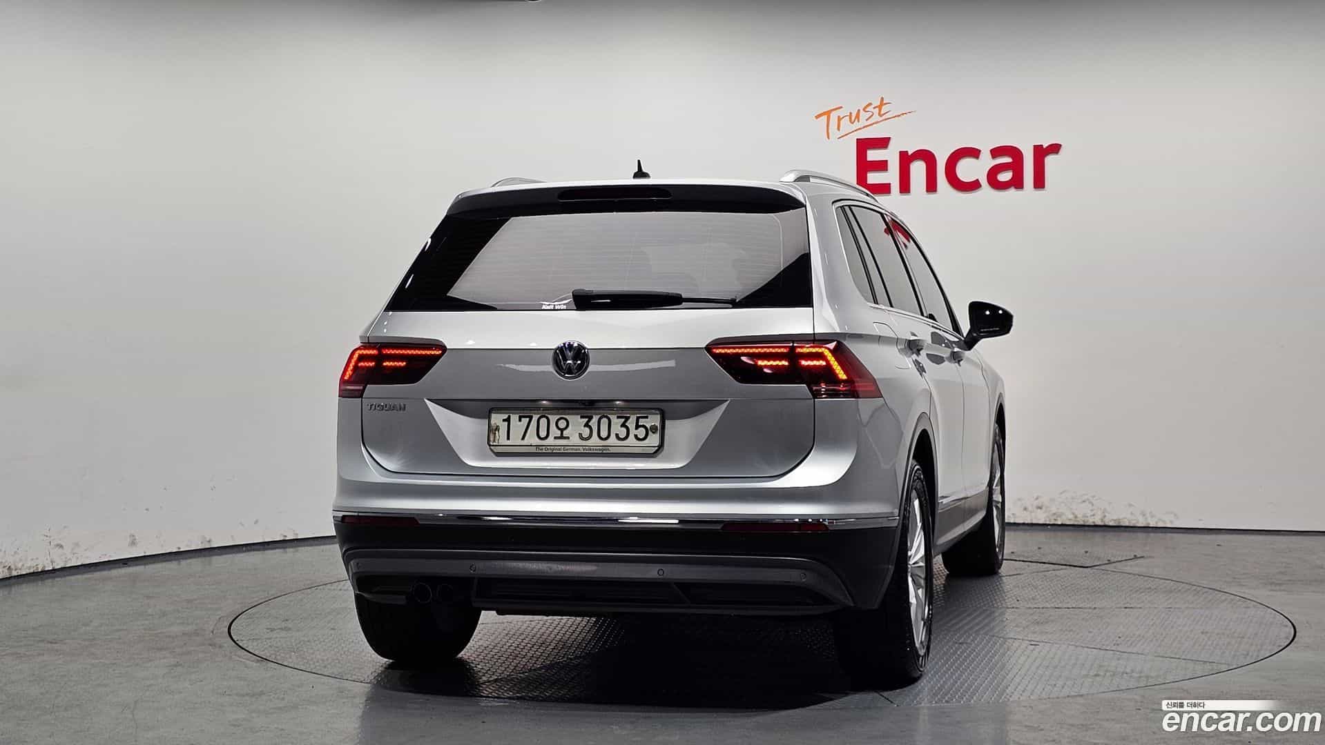 Tiguan Volkswagen 2020.5-OUTER-004