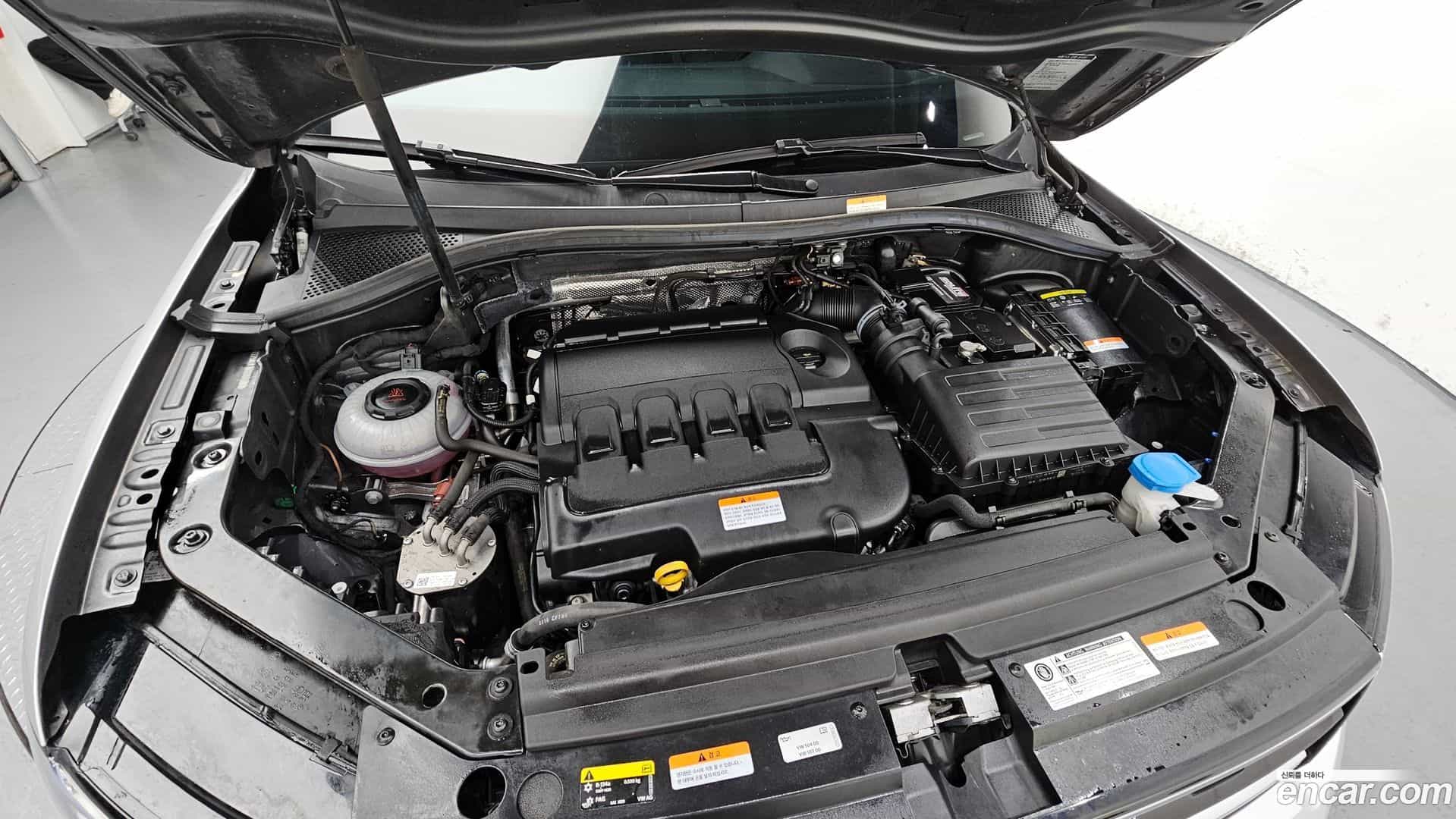 Tiguan Volkswagen 2020.5-OUTER-006