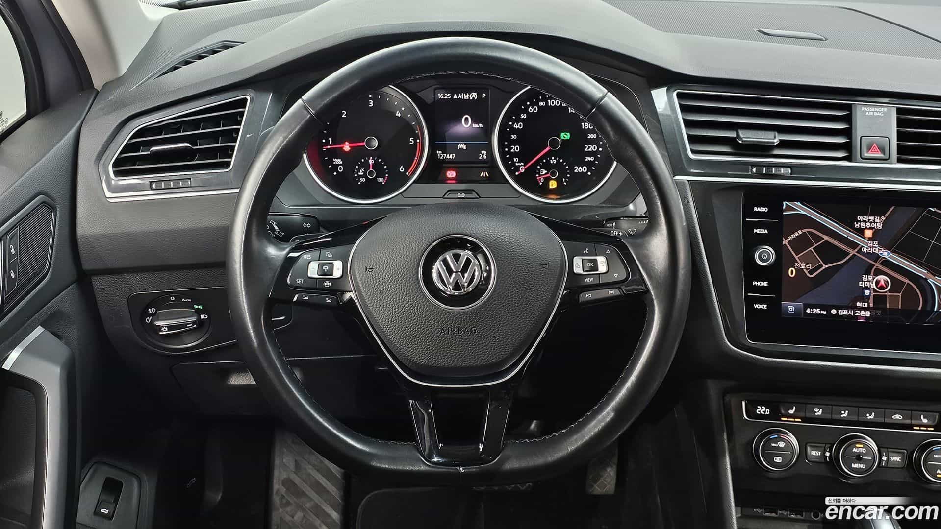 Tiguan Volkswagen 2020.5-OPTION-018