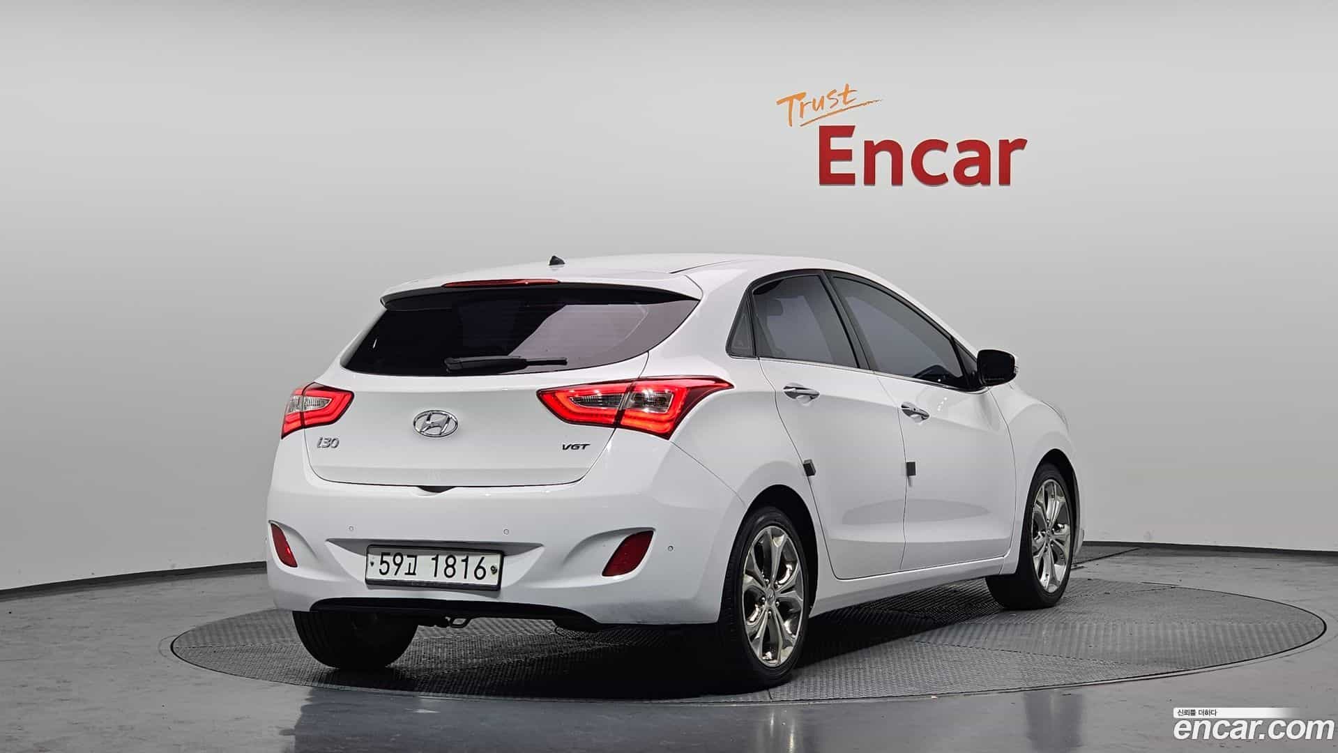 i30 Hyundai 2013.5-OUTER-002