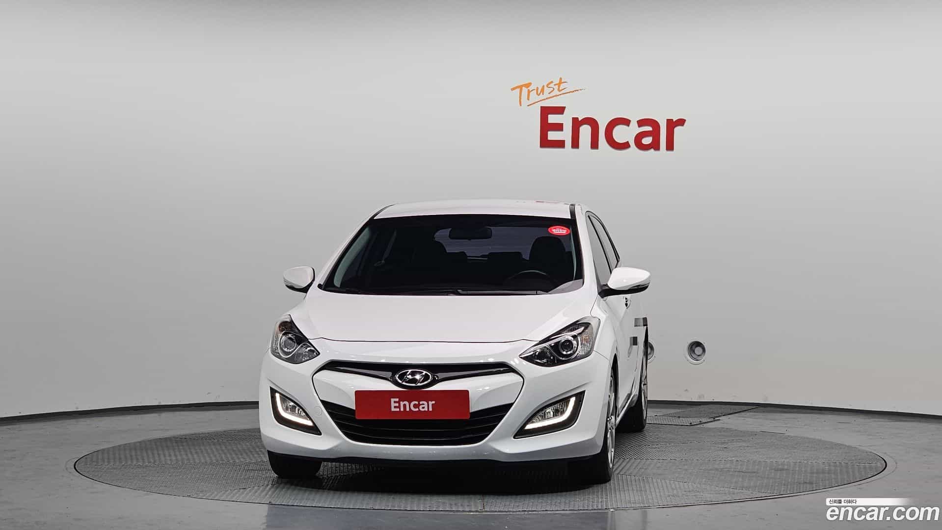 i30 Hyundai 2013.5-OUTER-003